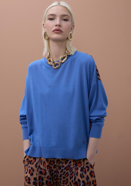 LOLA CASADEMUNT MITE BLUE SWEATER WITH PRINTED BACK MS2611010 126