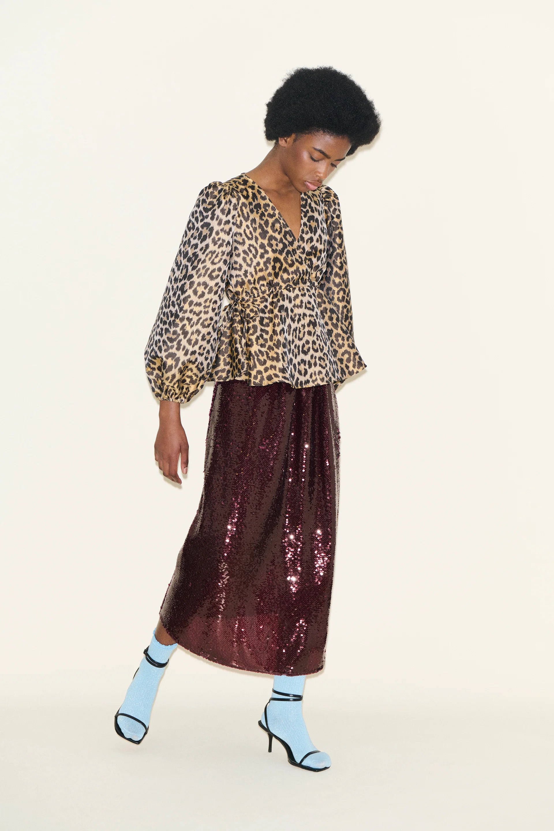 SAMDI V NECK ANIMAL PRINT TOP BELLA SAM11011 126