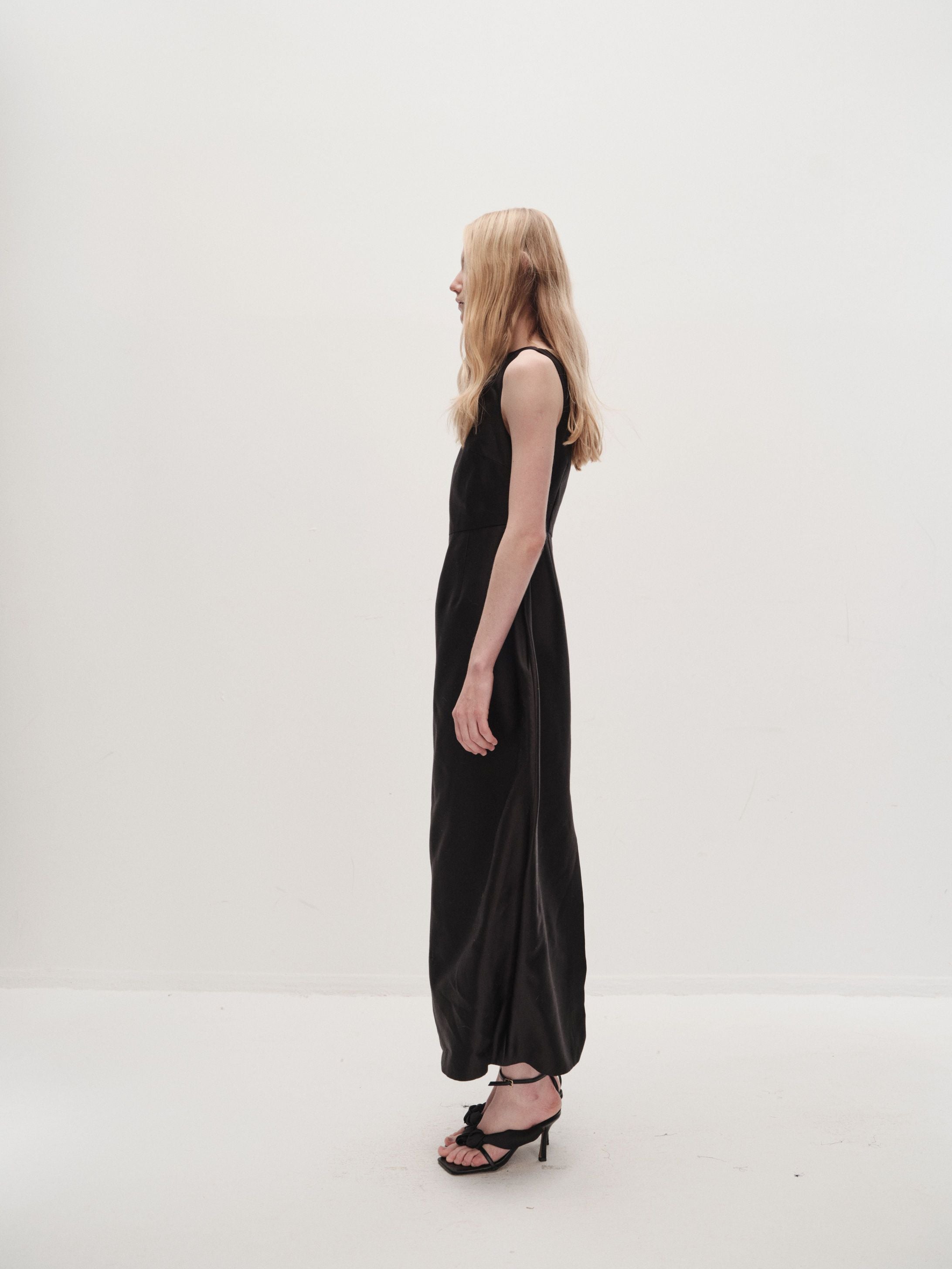 VIKTORIA CHAN GALA BLACK WOOL SILK DRESS 225