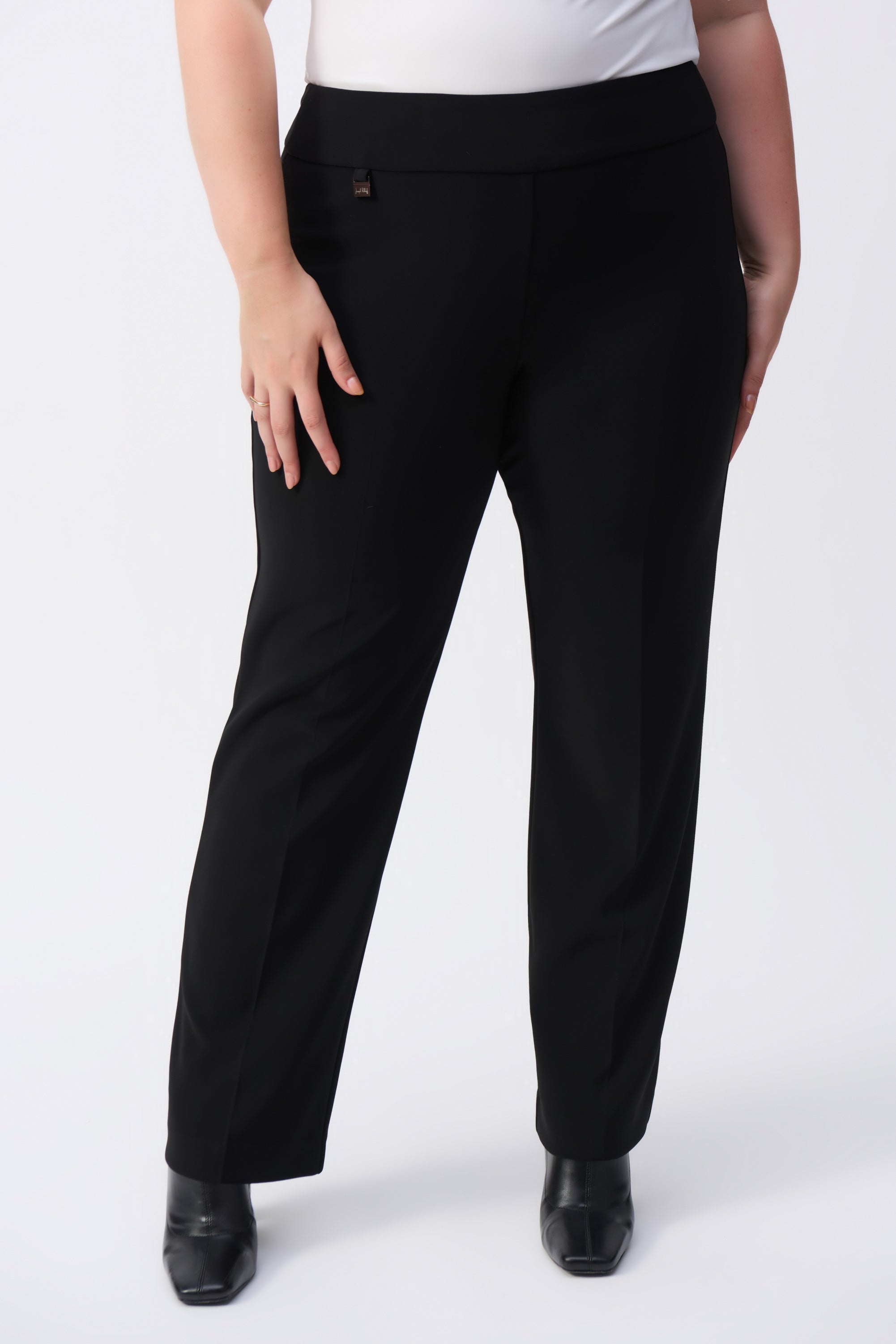 JOSEPH RIBKOFF BLACK TROUSERS 233277F24 224