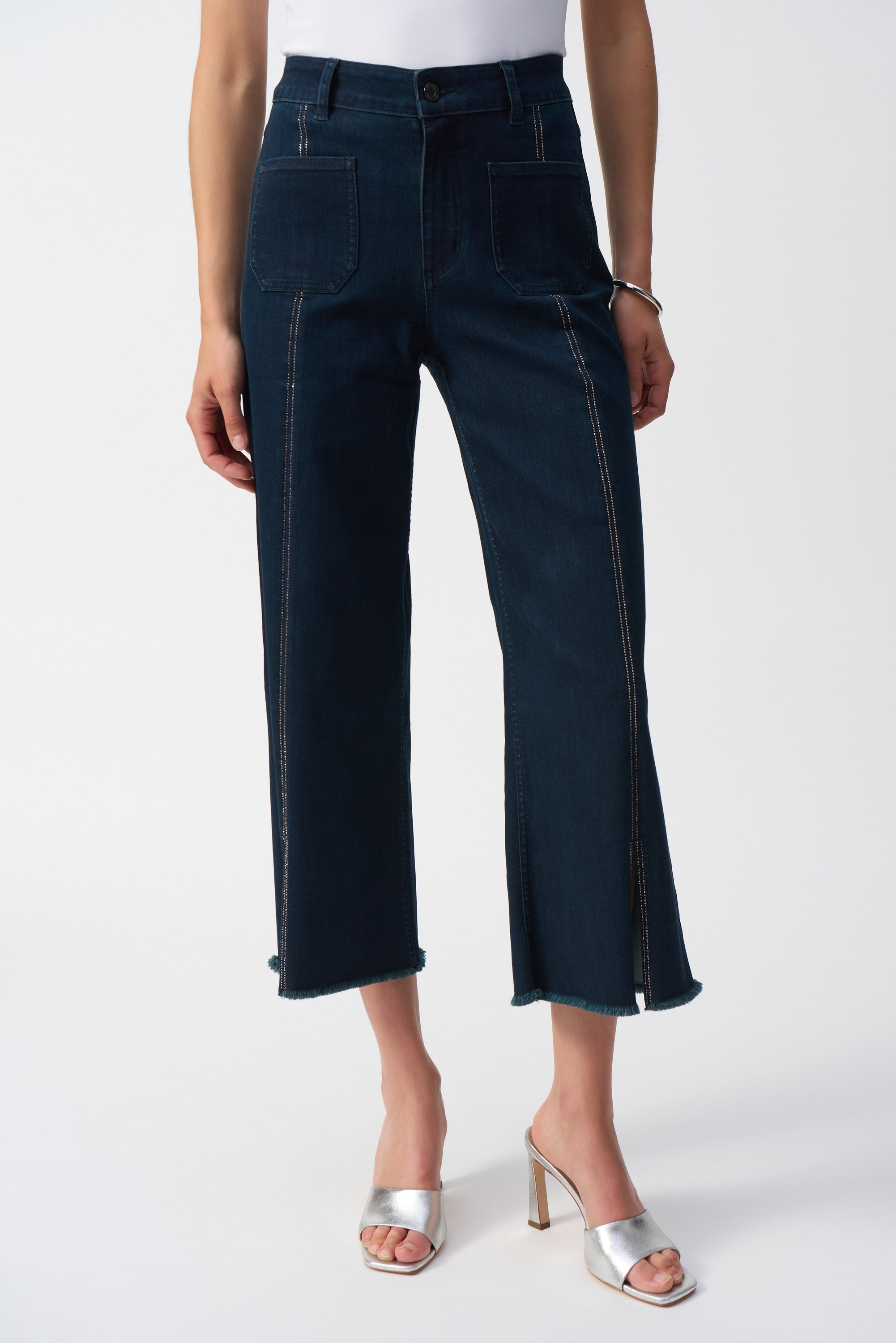 JOSEPH RIBKOFF EMBELLISHED CULOTTES JEANS 241903F258-3302-225