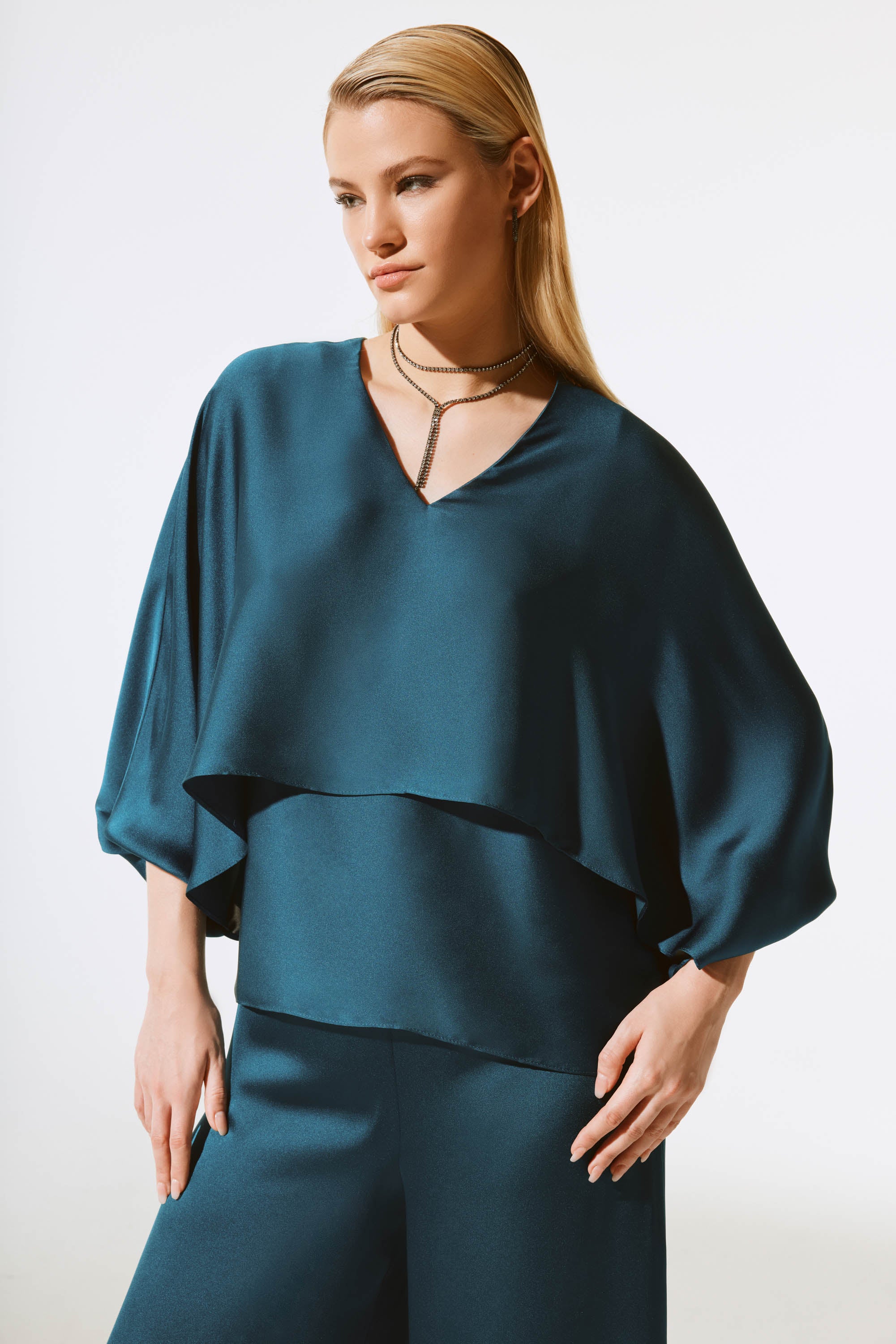 JOSEPH RIBKOFF SATIN TOP 243790 224