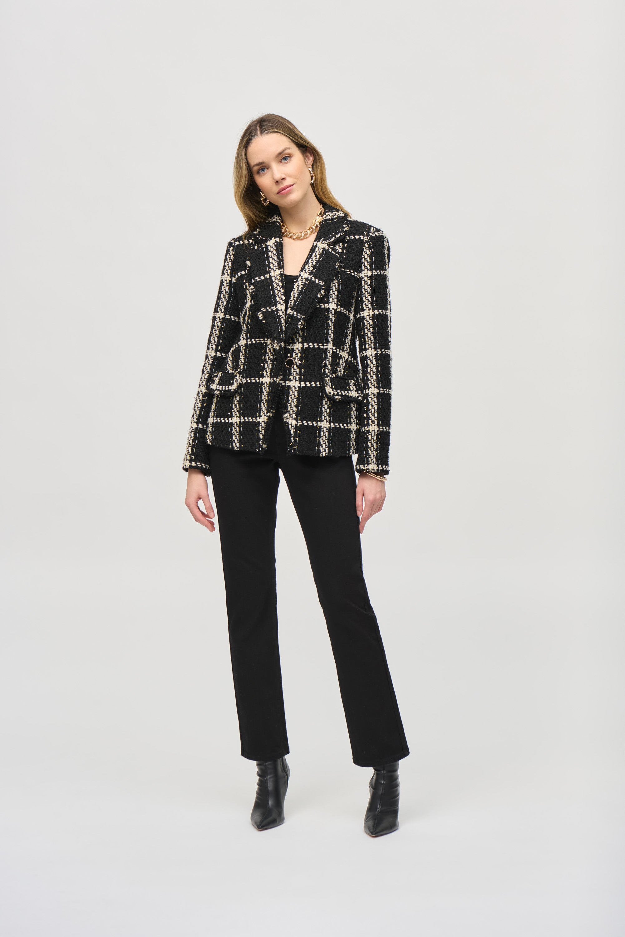 JOSEPH RIBKOFF BLACK BLAZER 243960 224