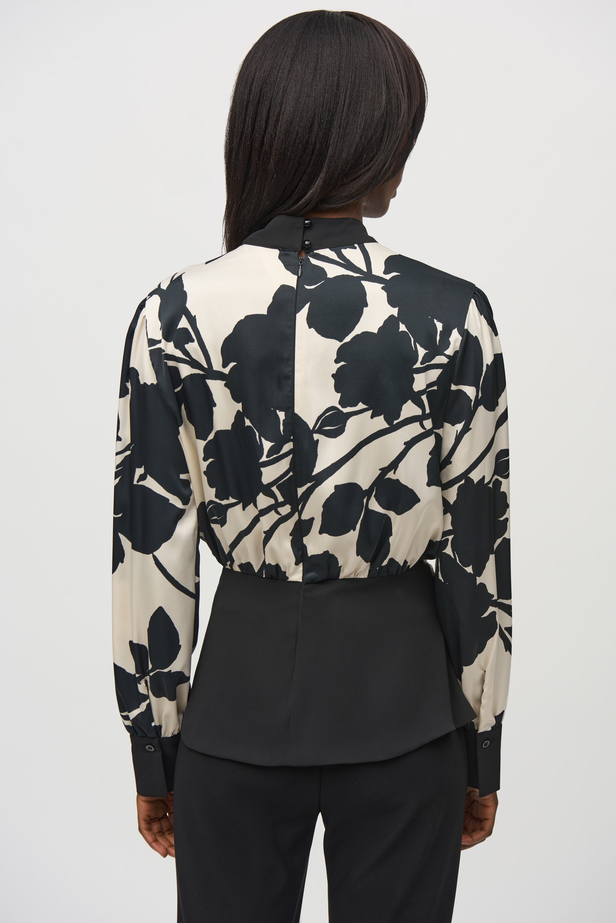 JOSEPH RIBKOFF FLORAL PRINT BLOUSE 244942 224