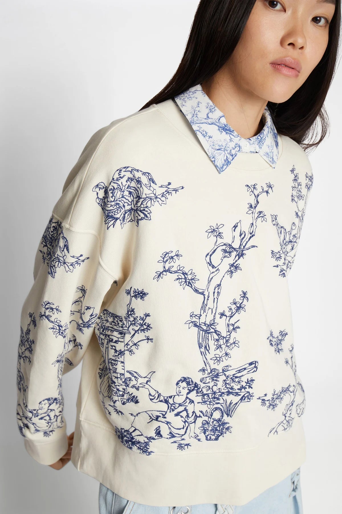 MUNTHE FRIEDE CREAM FLORAL SWEATSHIRT 125