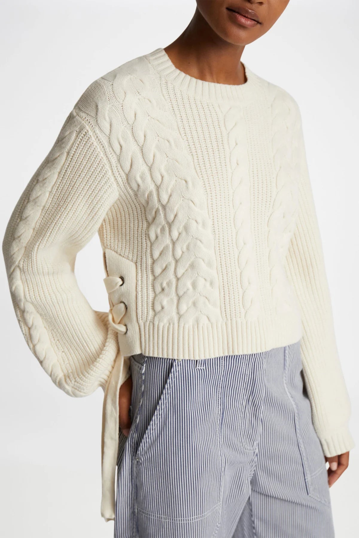 MUNTHE FABRICA CREAM CABLE KNIT 125