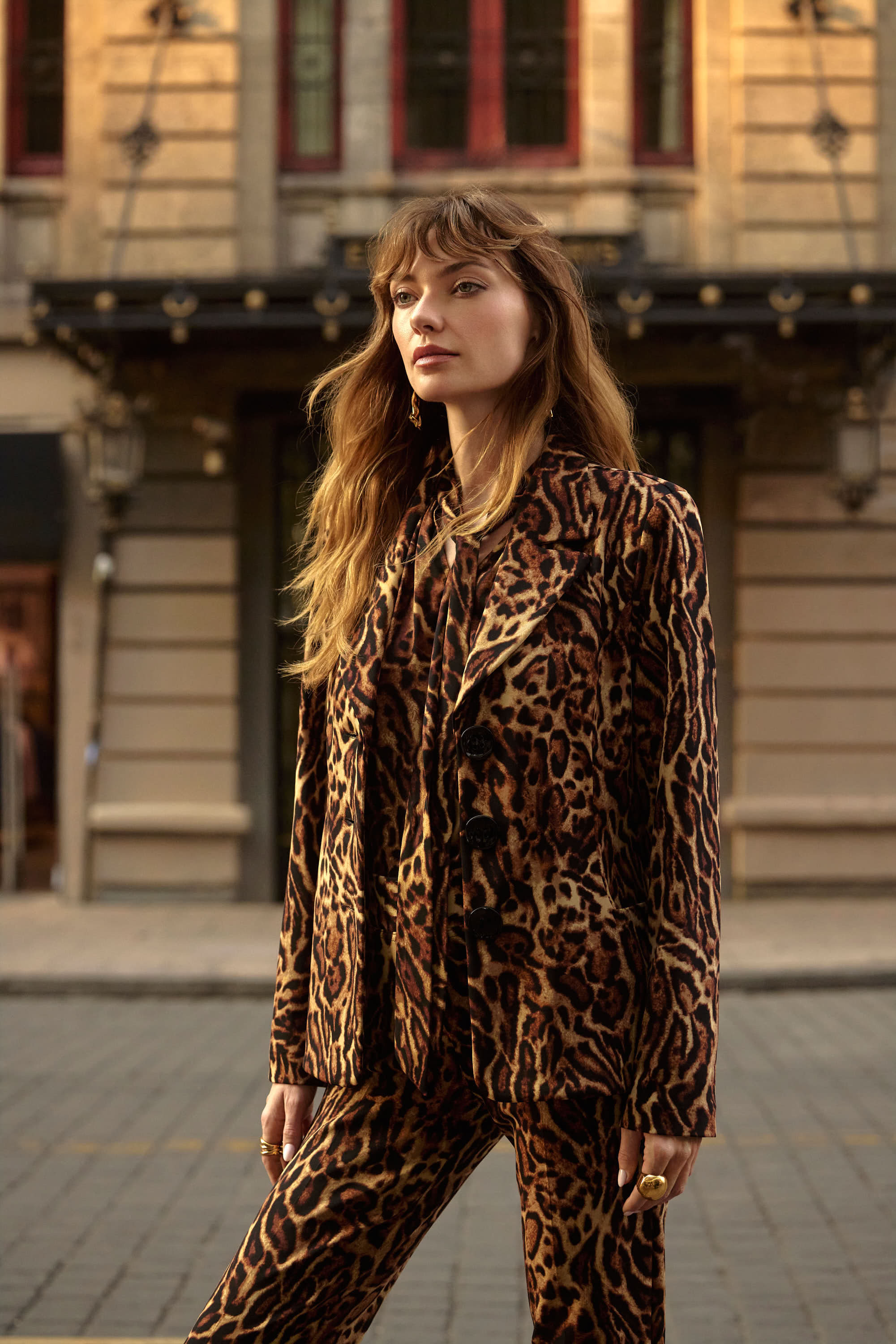 JOSEPH RIBKOFF LEOPARD PRINT BLAZER 253051 225