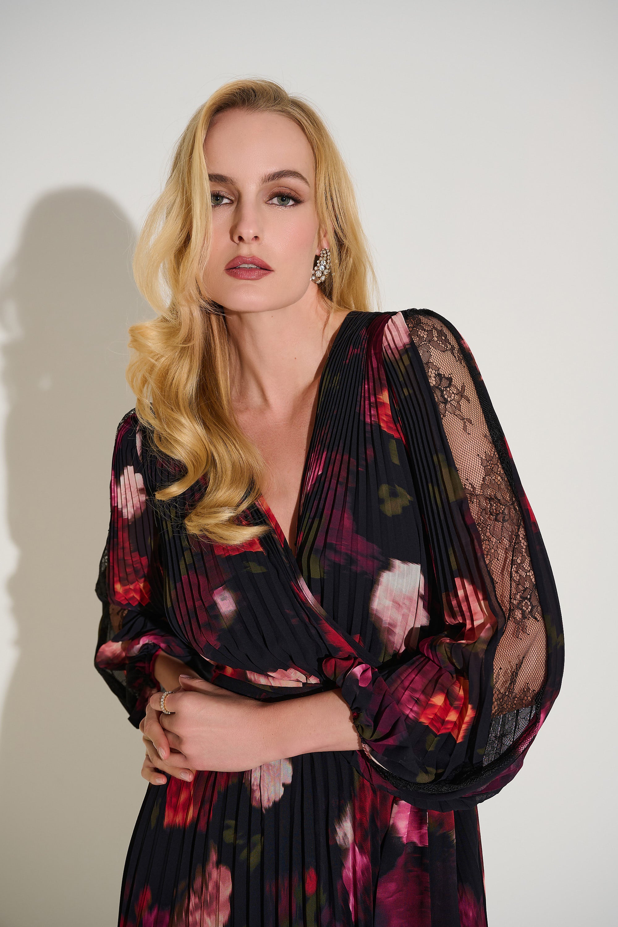 JOSEPH RIBKOFF BLACK PRINT DRESS 253774 225