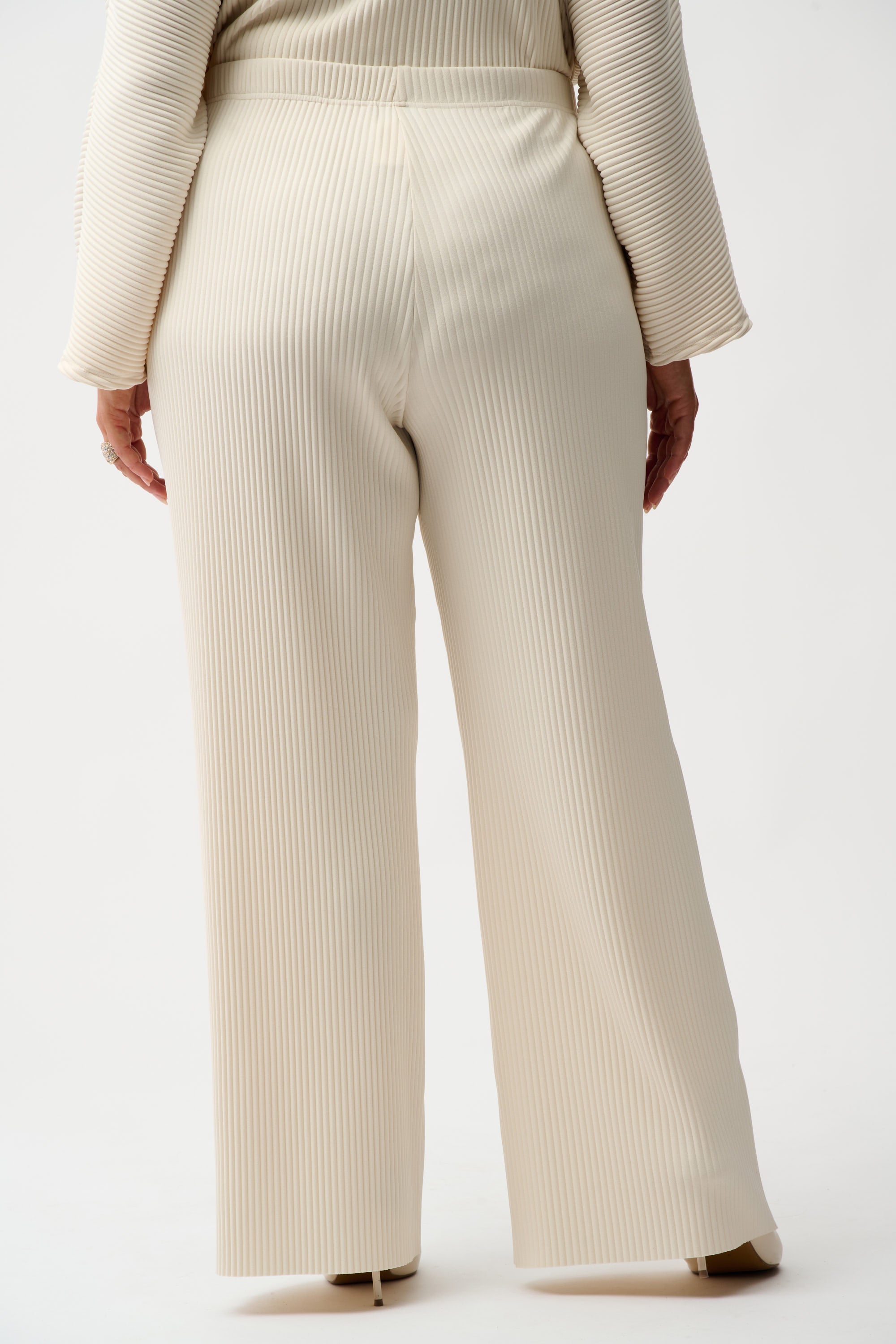 JOSEPH RIBKOFF  CREAM LDS PANT 254006-4457- 225