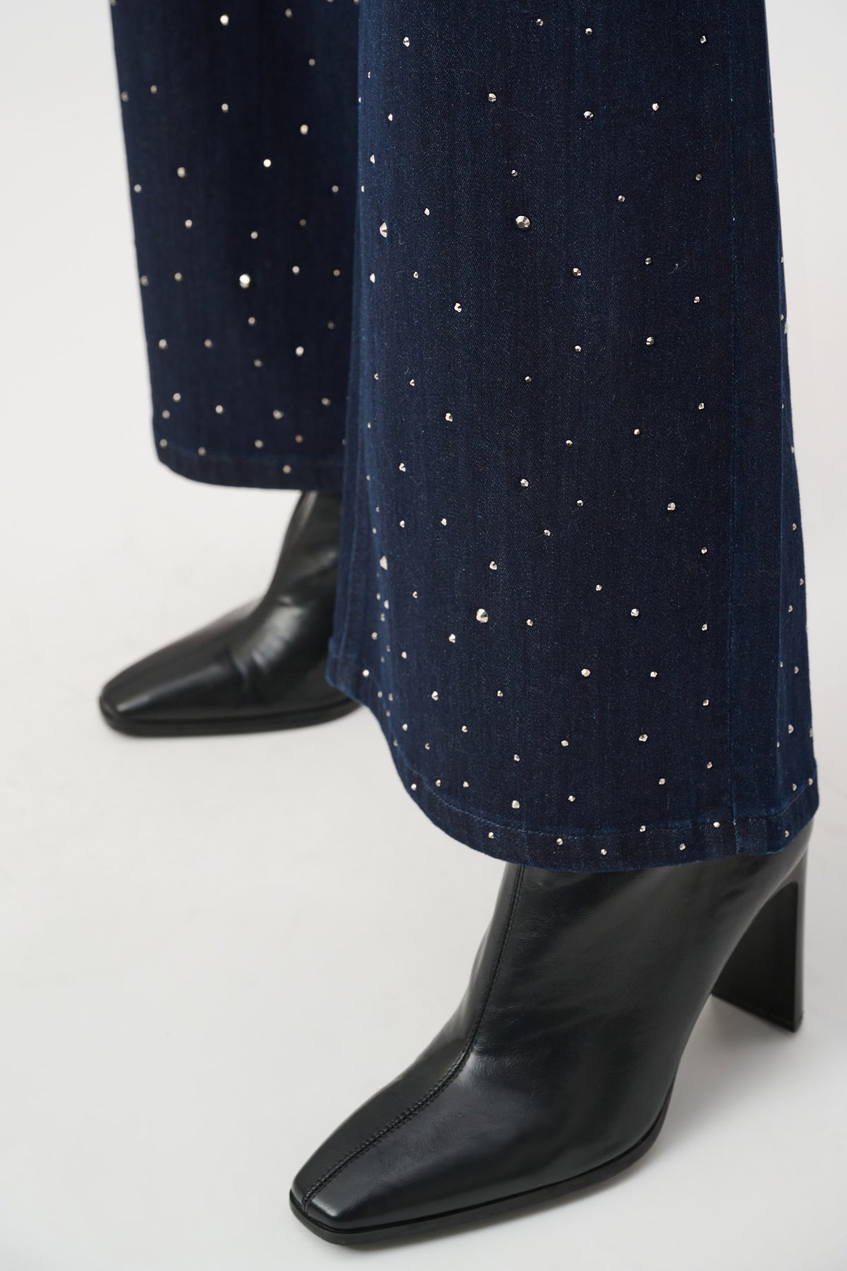 JOSEPH RIBKOFF BLUE PANT 254921W26 3302 226