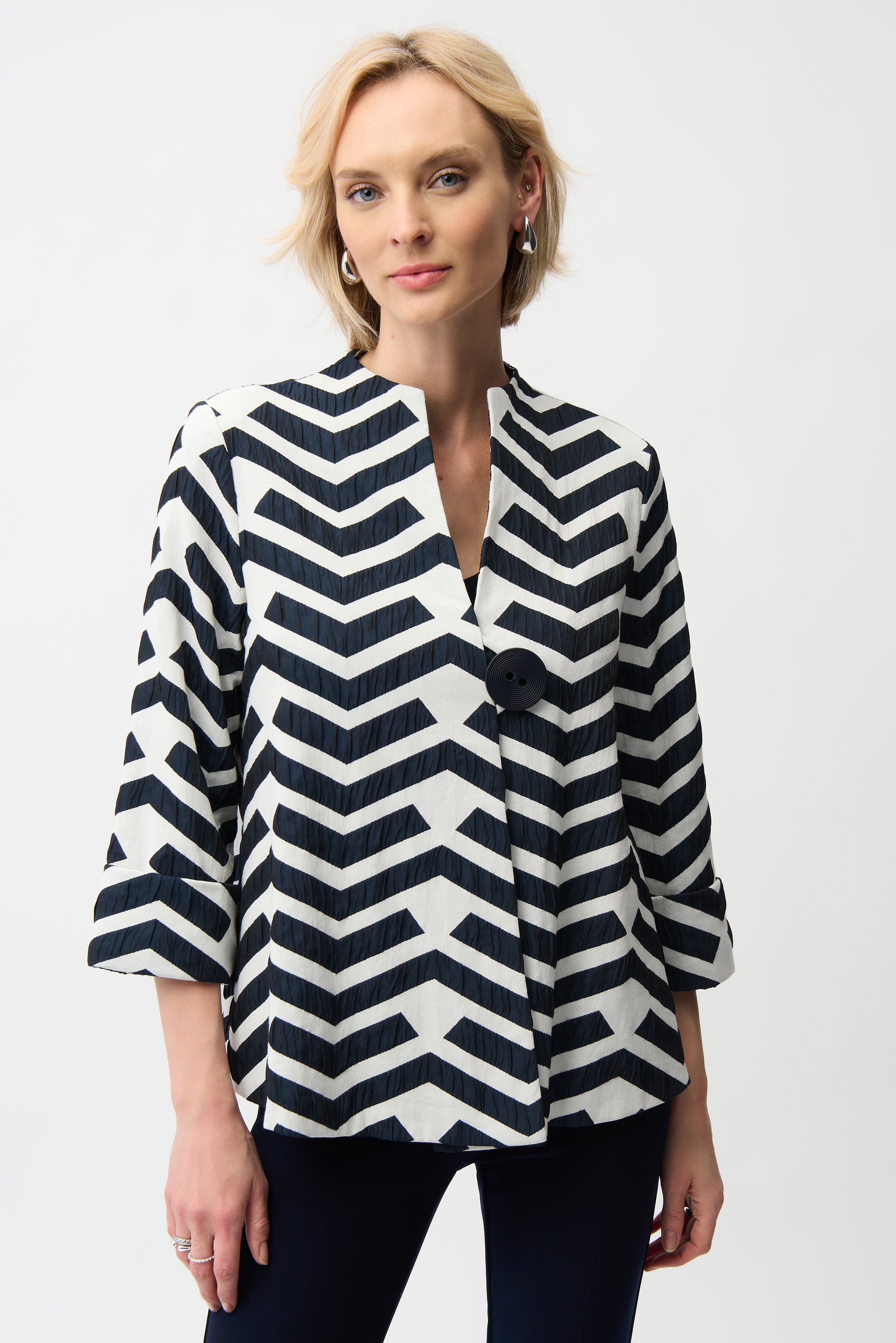 JOSEPH RIBKOFF GEOMETRIC PRINT JACKET 261097-4252 126