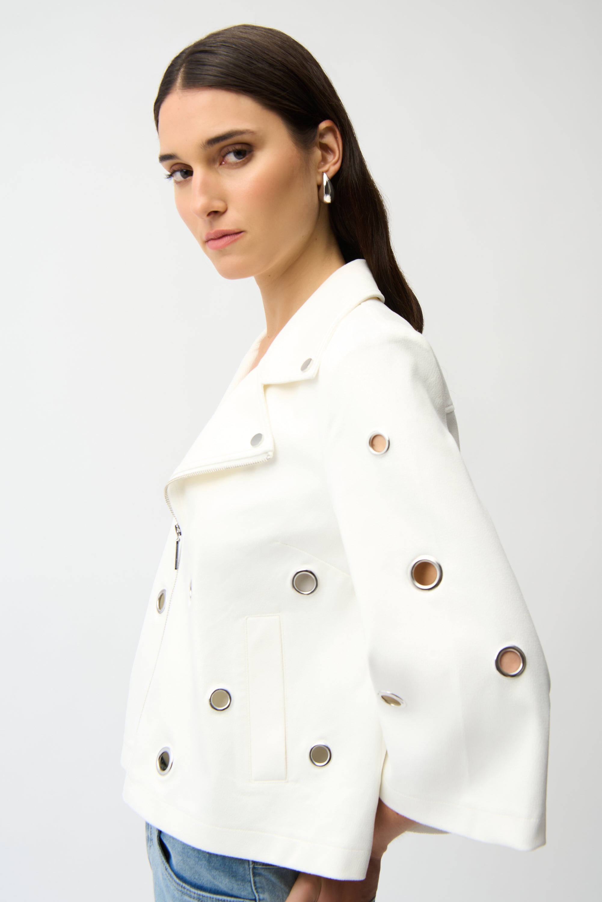 JOSEPH RIBKOFF WHITE SUEDE JACKET 261905-1761 126