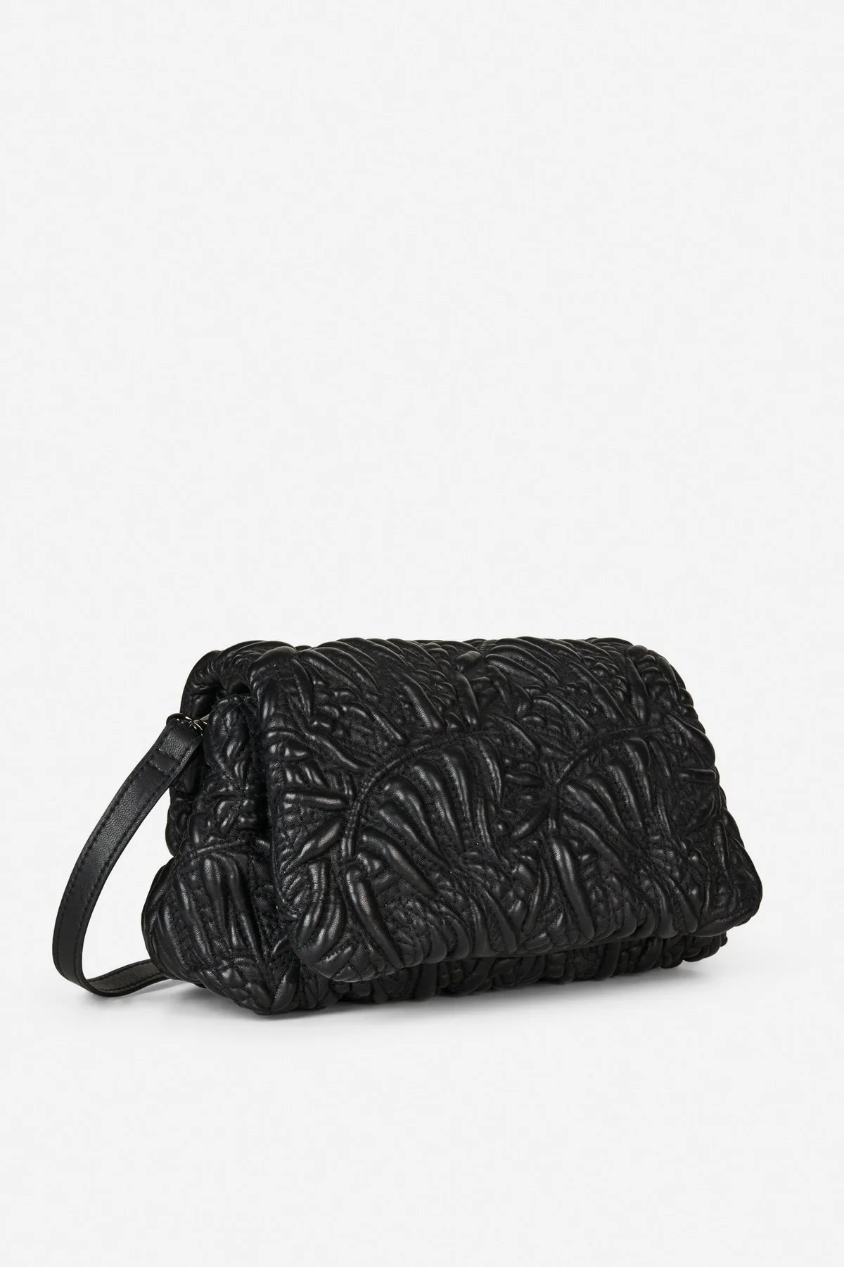 MUNTHE BLACK ROLUKE BAG 126