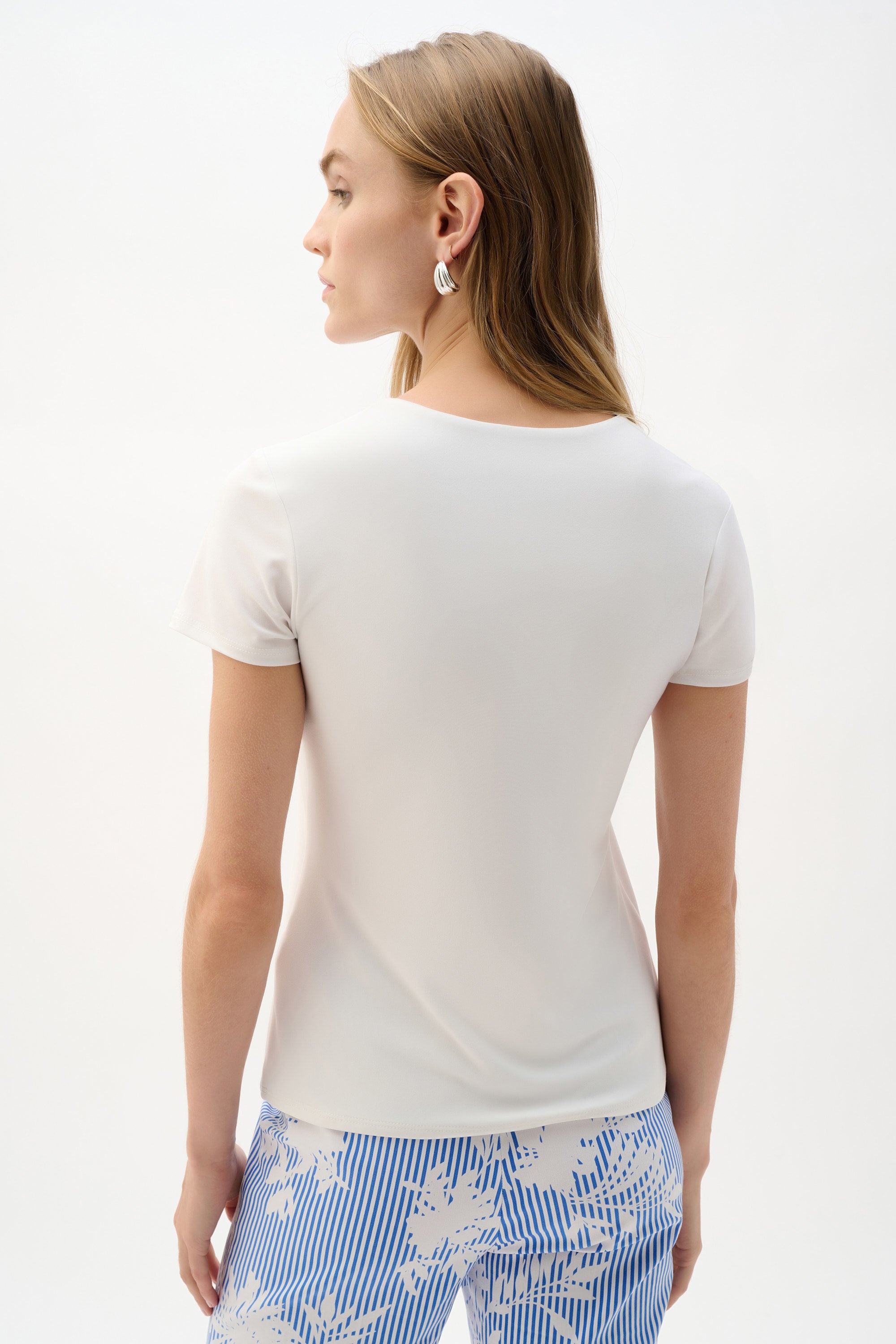 JOSEPH RIBKOFF SILKY FINE KNIT TOP 262238-1716 126