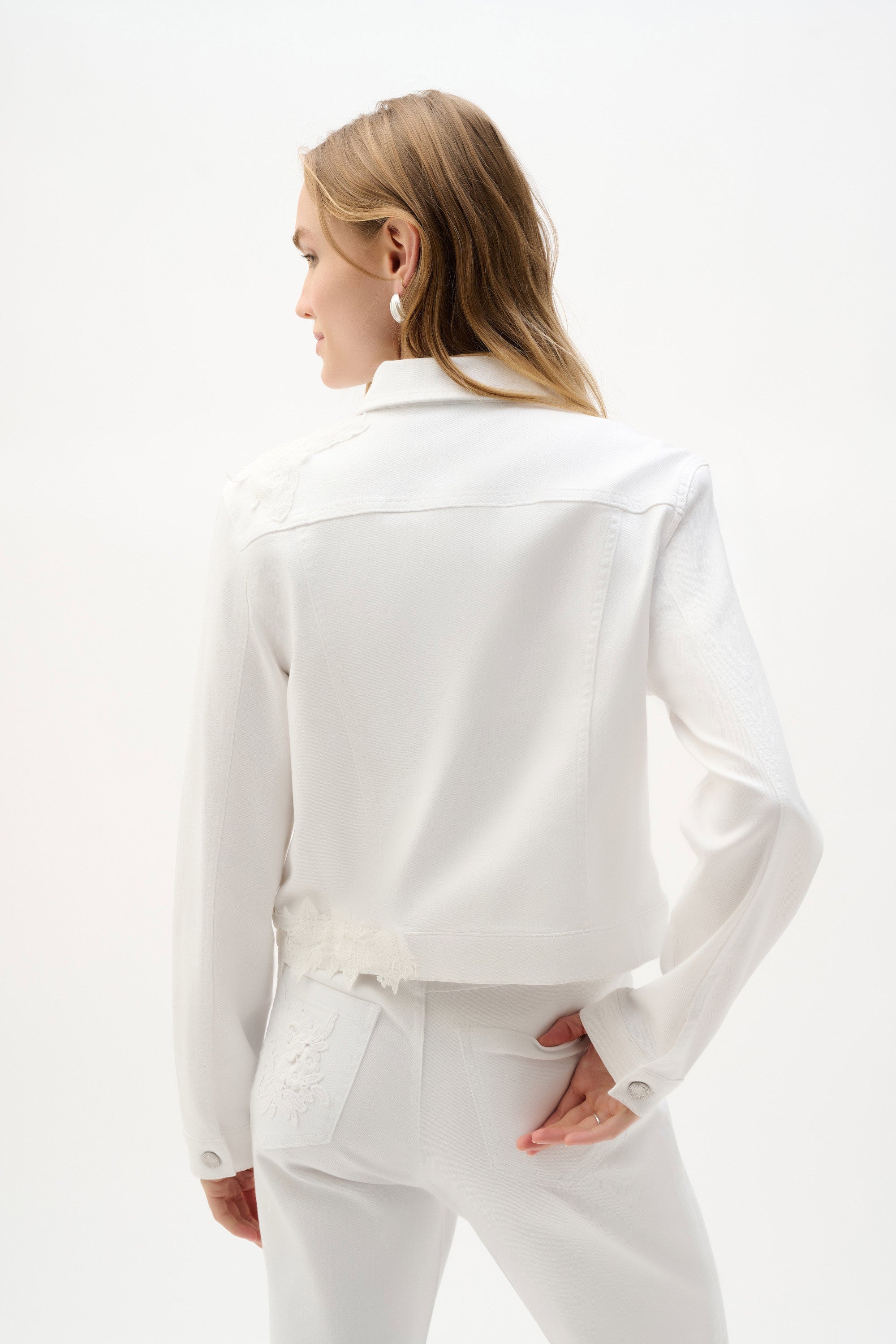 JOSEPH RIBKOFF WHITE DENIM JACKET 262916-12 126