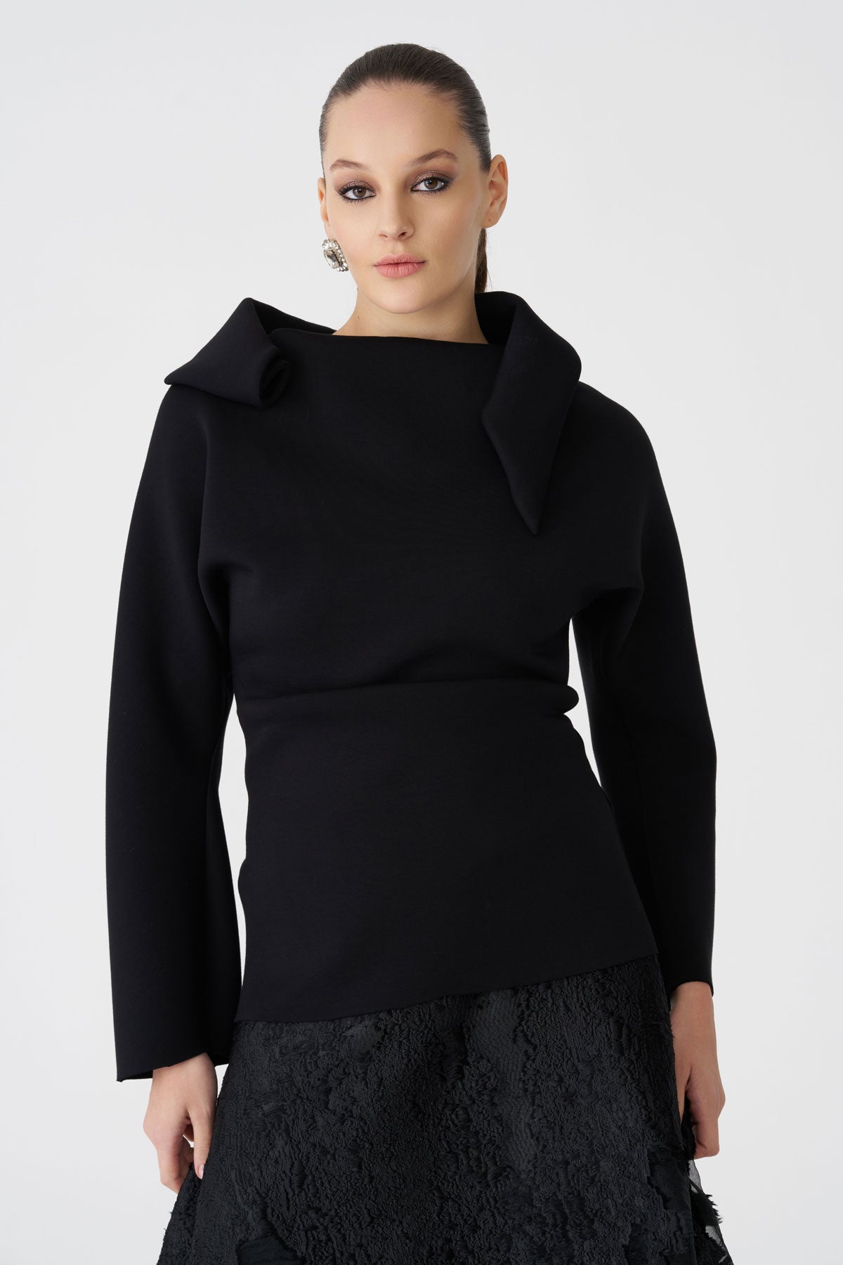 BIZE BLACK COLLAR TOP BC4070 226