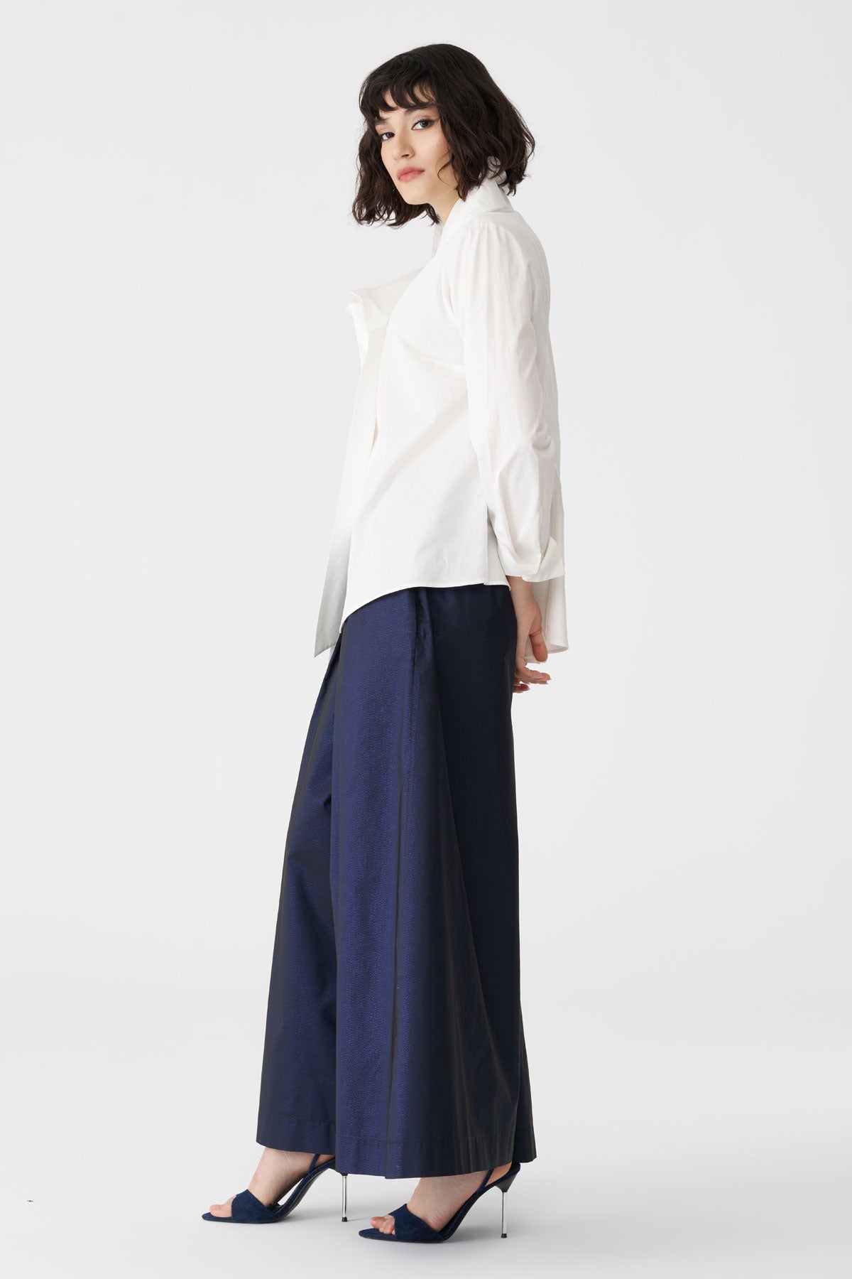 BIZE WHITE BLOUSE BZ411 226
