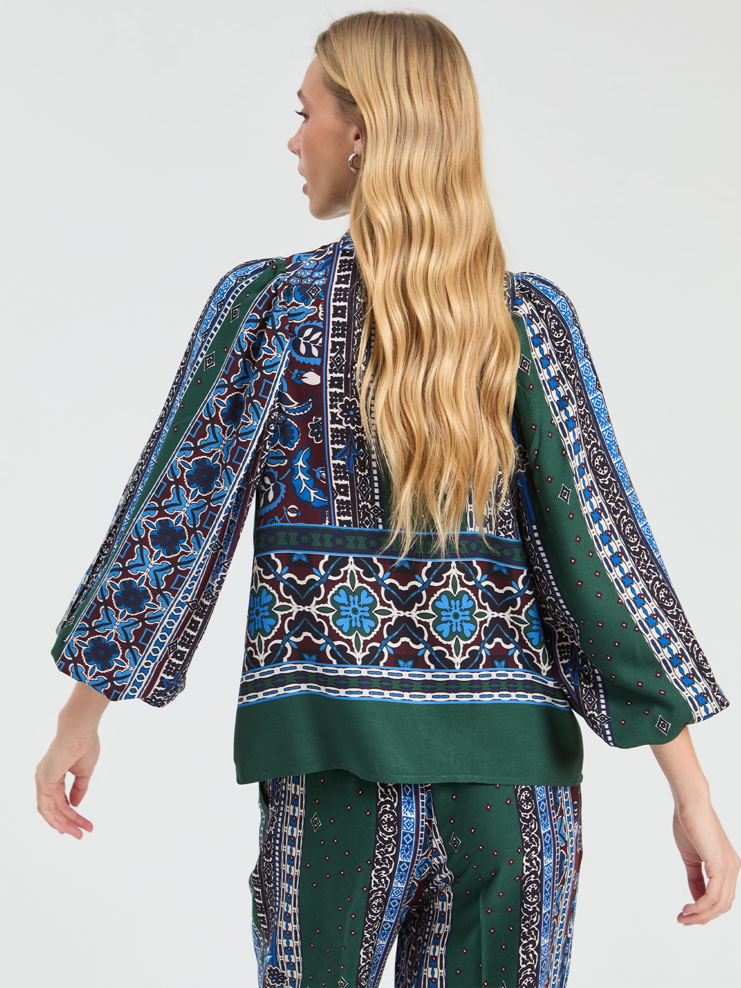 VILAGALLO GREEN HIGH NECK BLOUSE 34169 226