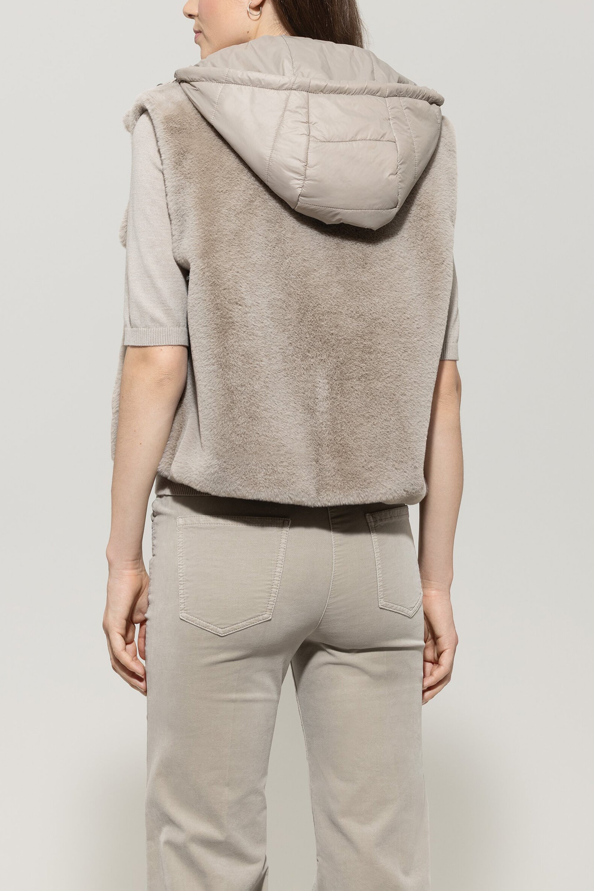 LUISA CERANO FAUX FUR GILET 428448 225