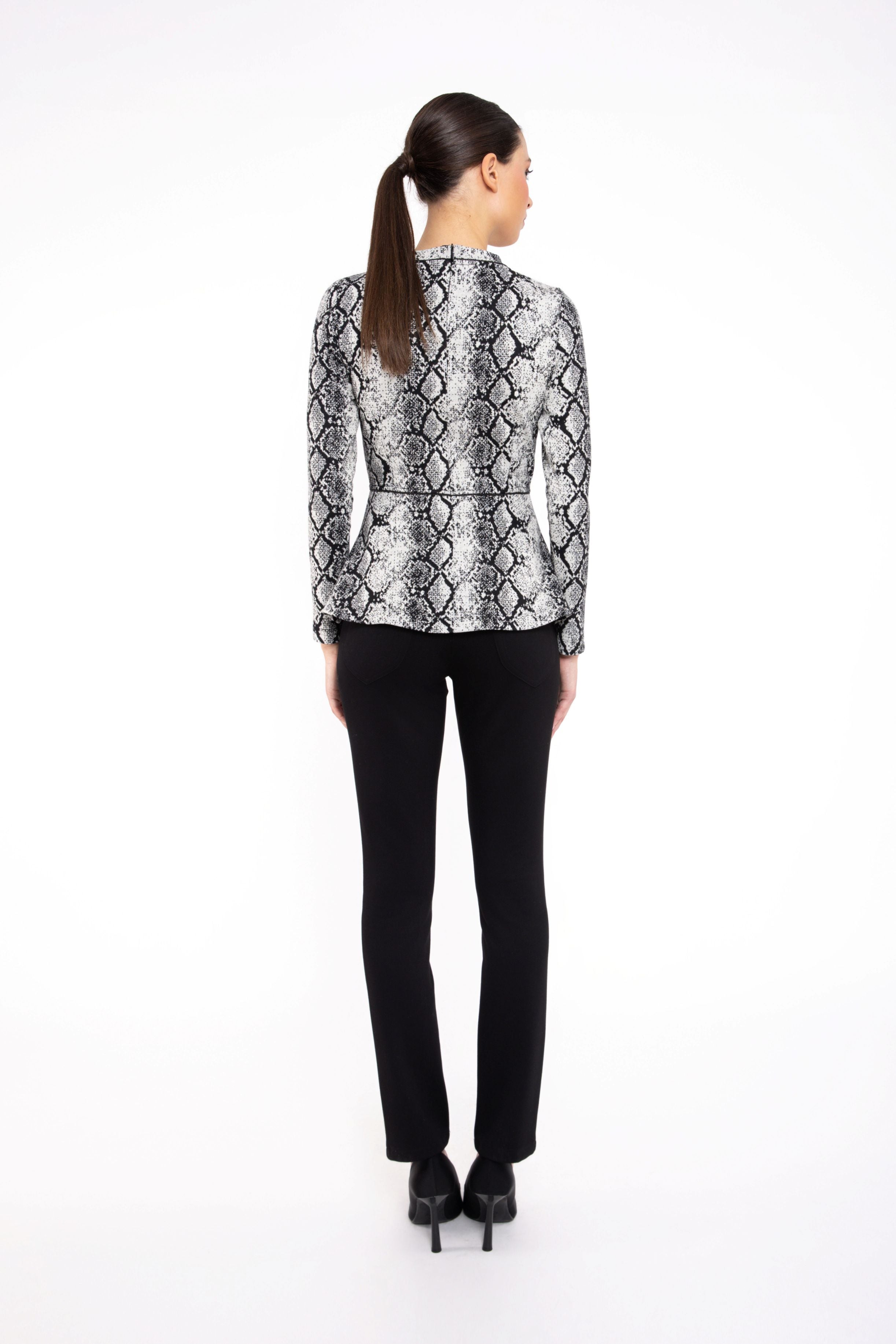 ARGGIDO BLACK SNAKE PRINT TOP 49080 225