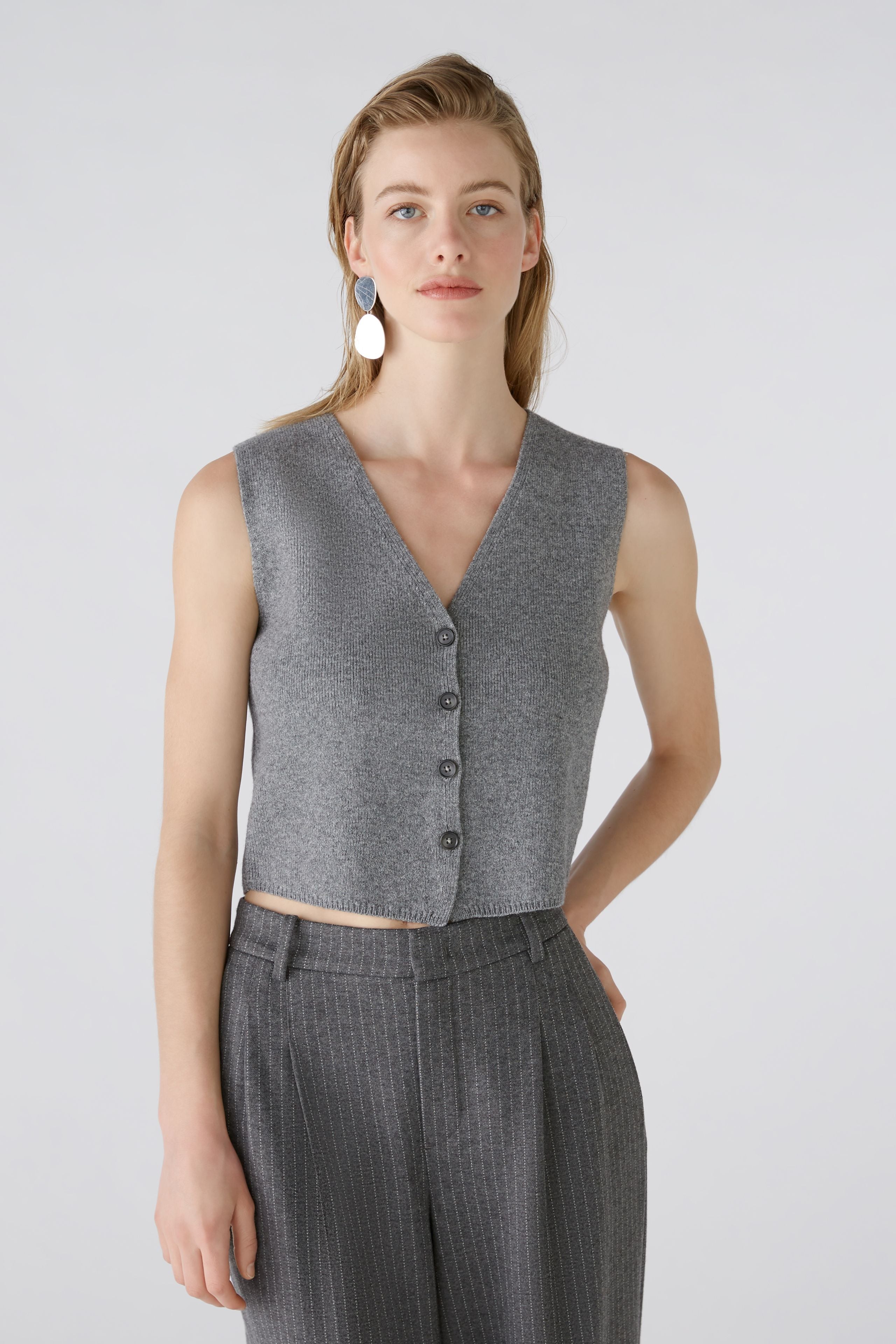 OUI GREY KNITTED WAISTCOAT 89307 224