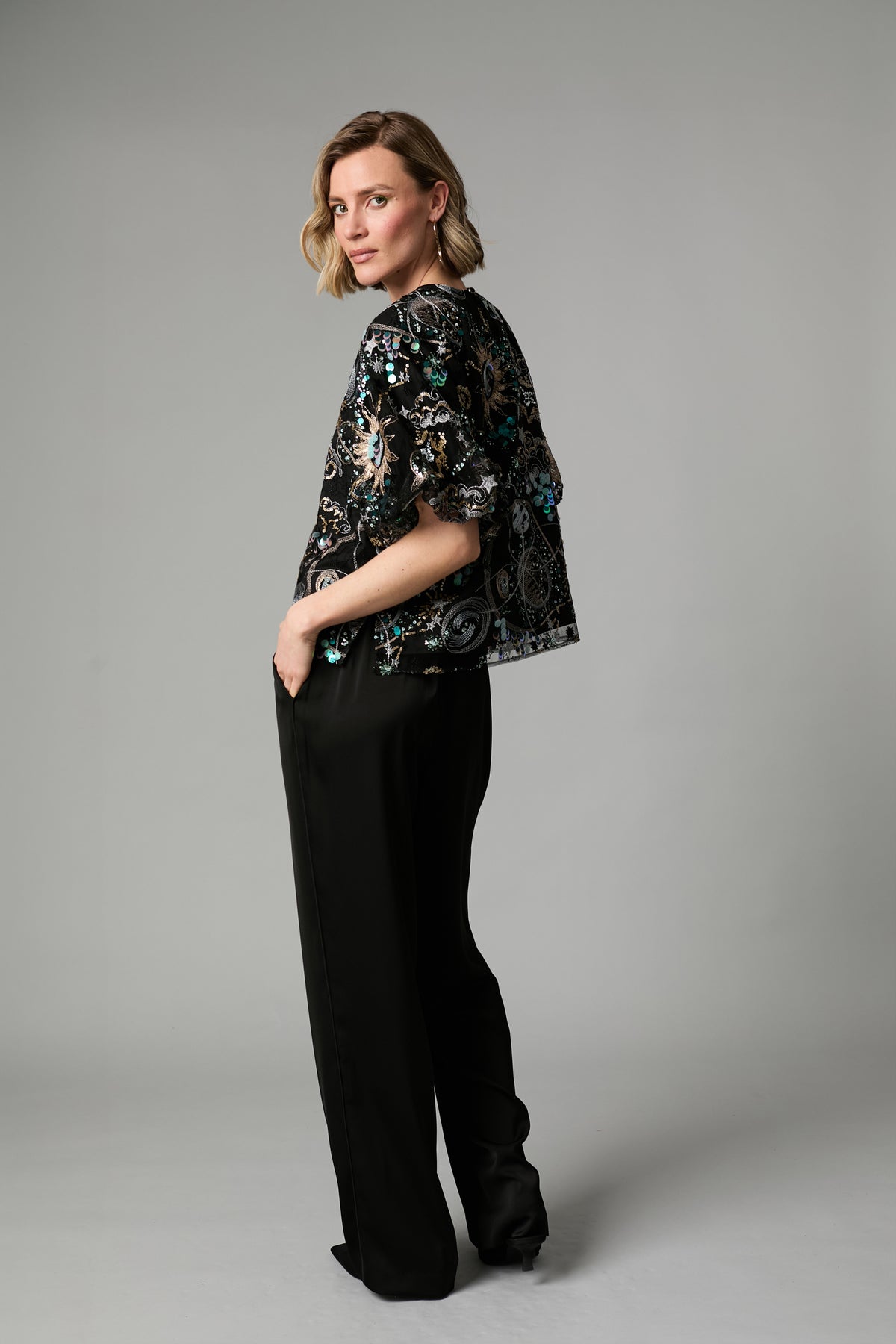 FEE G MULTI STELLAR SEQUIN TOP 943G/168 226