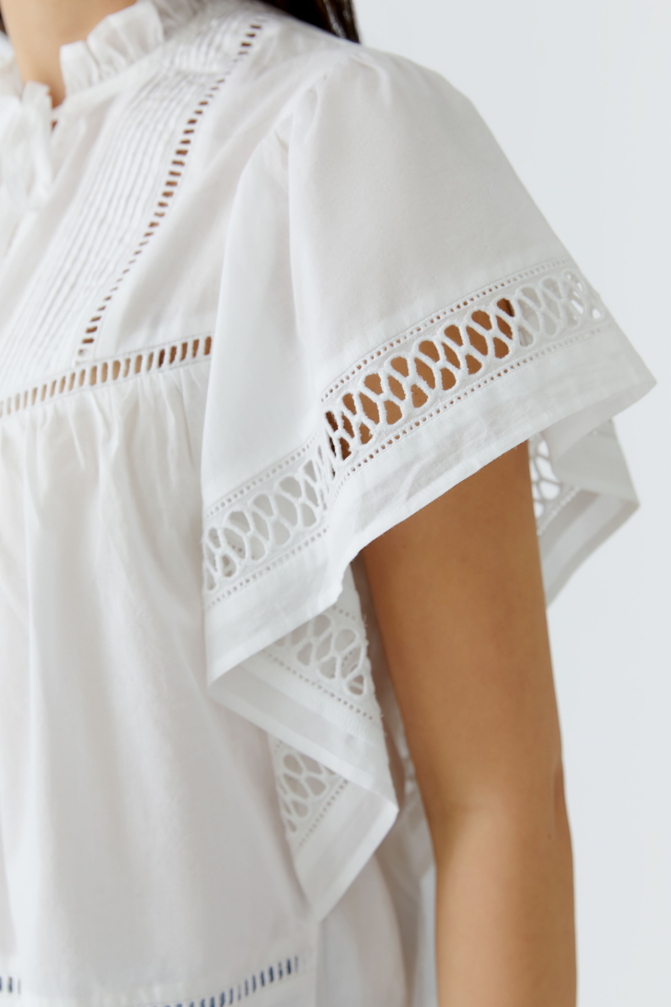 OUI WHITE BLOUSE 97537 126