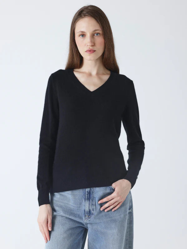 ABSOLUT CASHMERE AMANDA BLACK KNIT ACF202390C 225