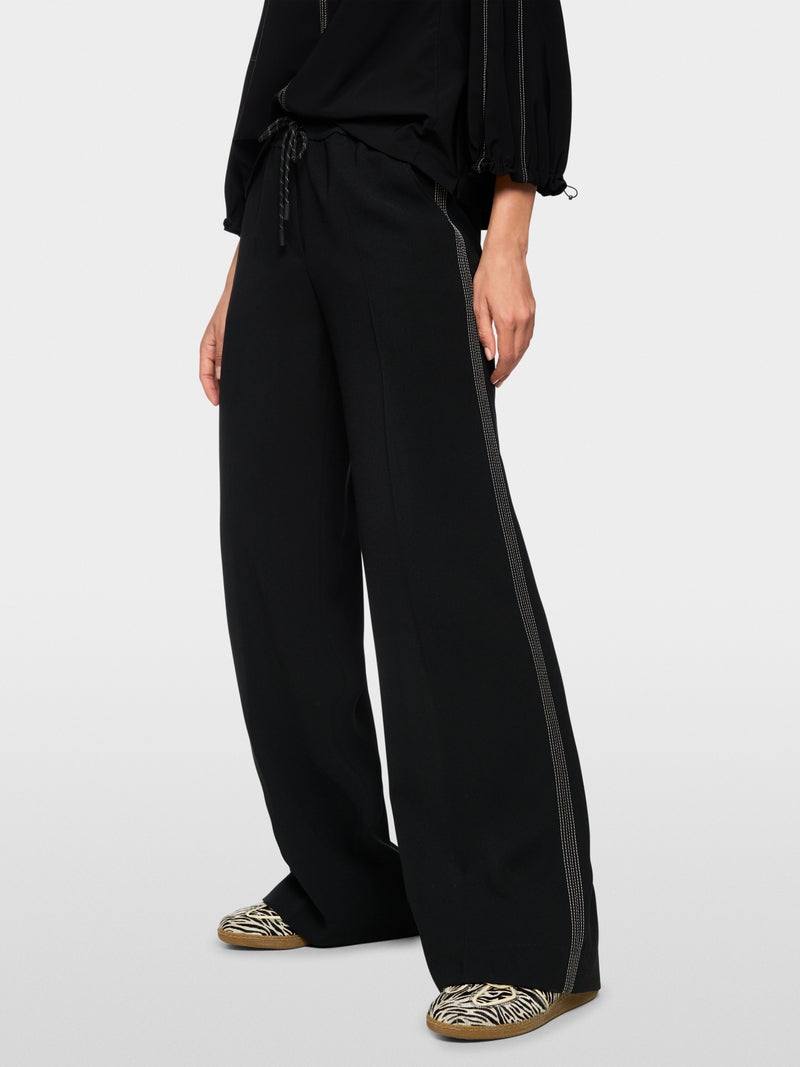 MARCCAIN BLACK WIDE LEG TROUSERS AS8102W05 126