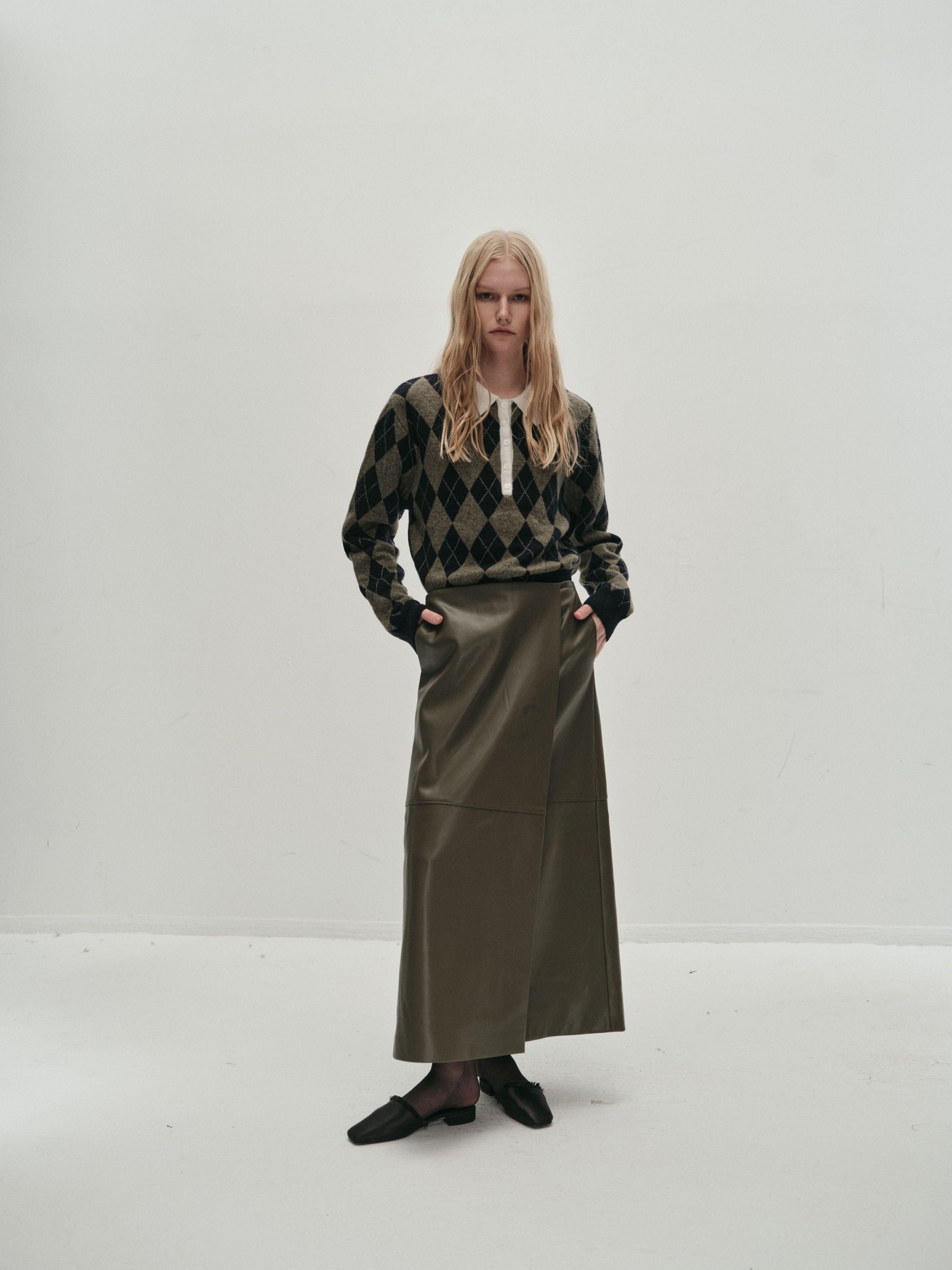 VIKTORIA CHAN ARAKI KHAKI CHECKED KNIT 225