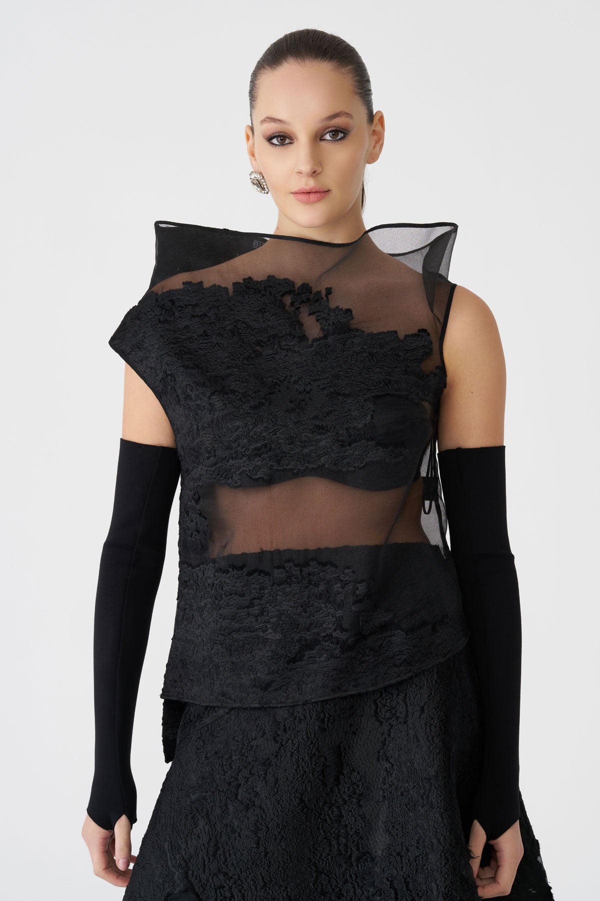 BK8024 bize black organza top