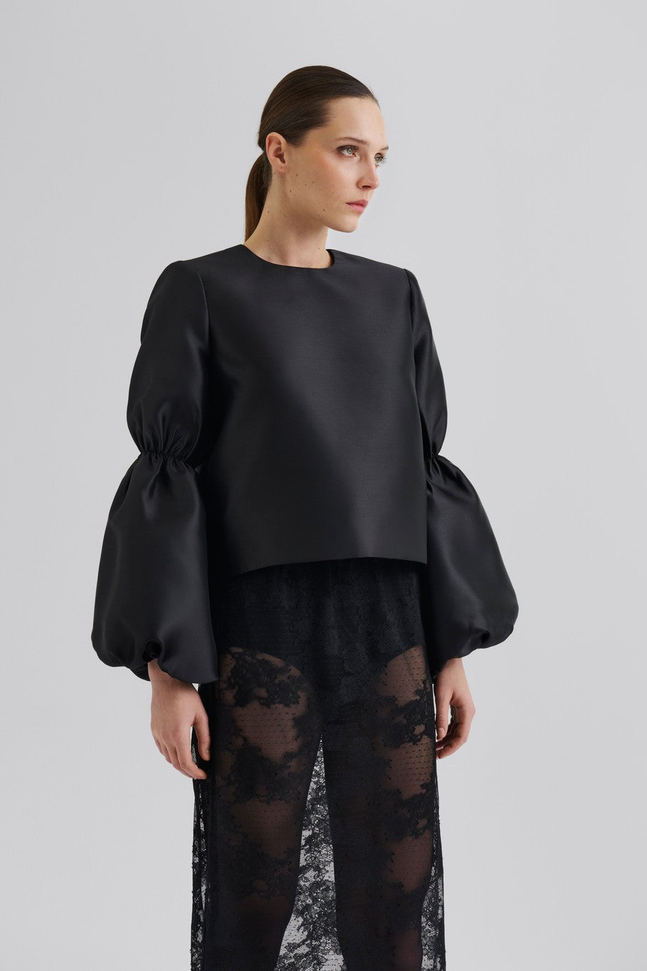 MALINA CIA BLACK ROUCHED TOP 225