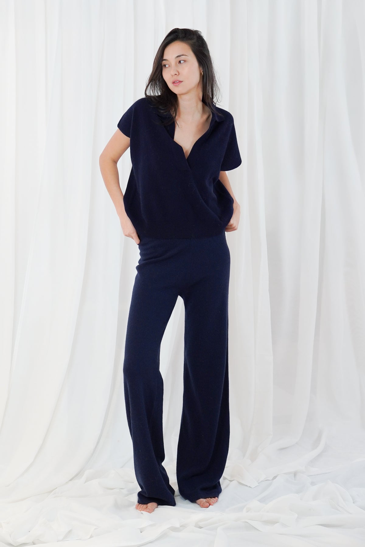TWNS NAVY SLEEVELESS POLO-NECK SWEATER OKALOOSA 226