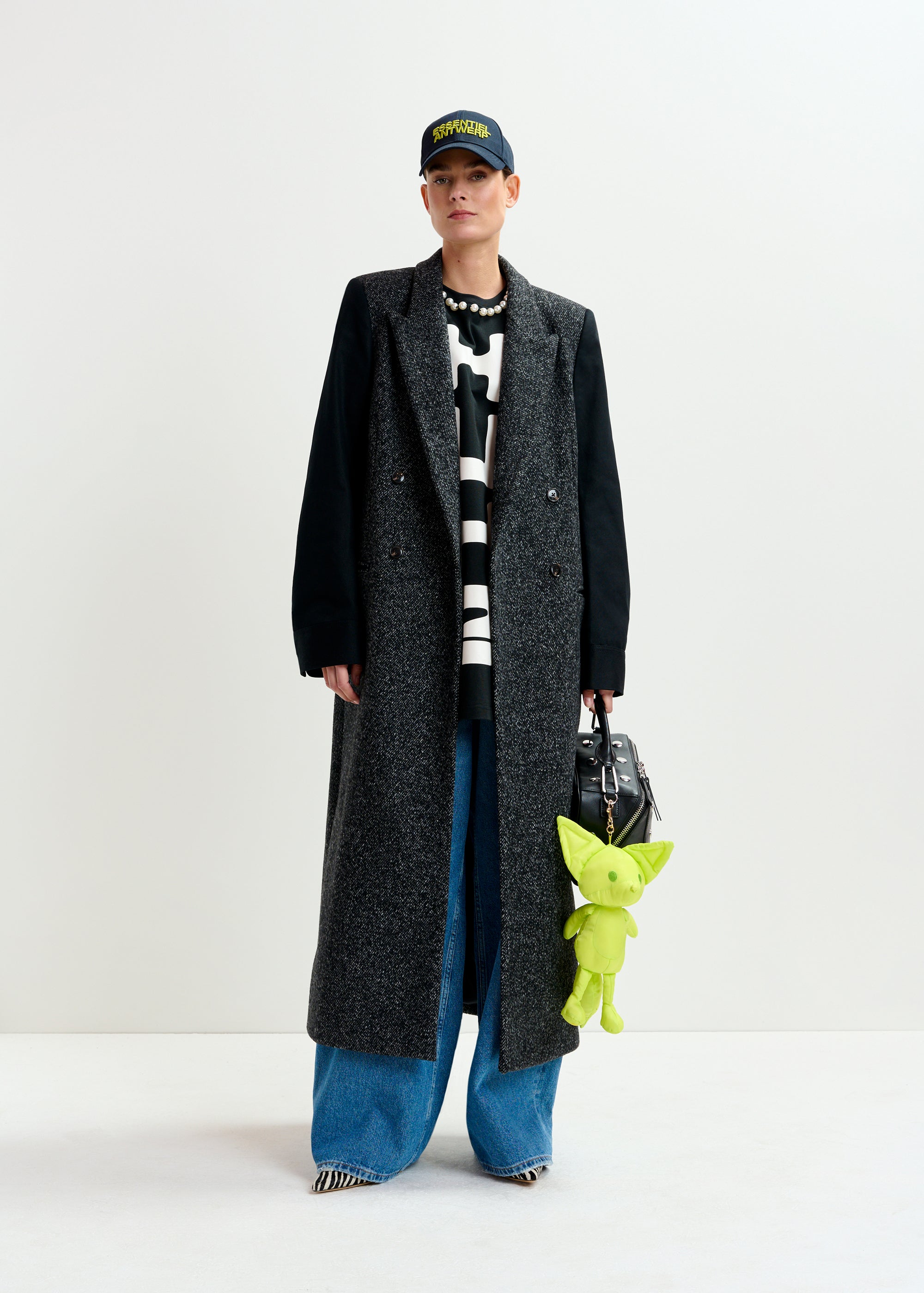 ESSENTIEL ANTWERP IVONA BLACK COAT MACBEES
