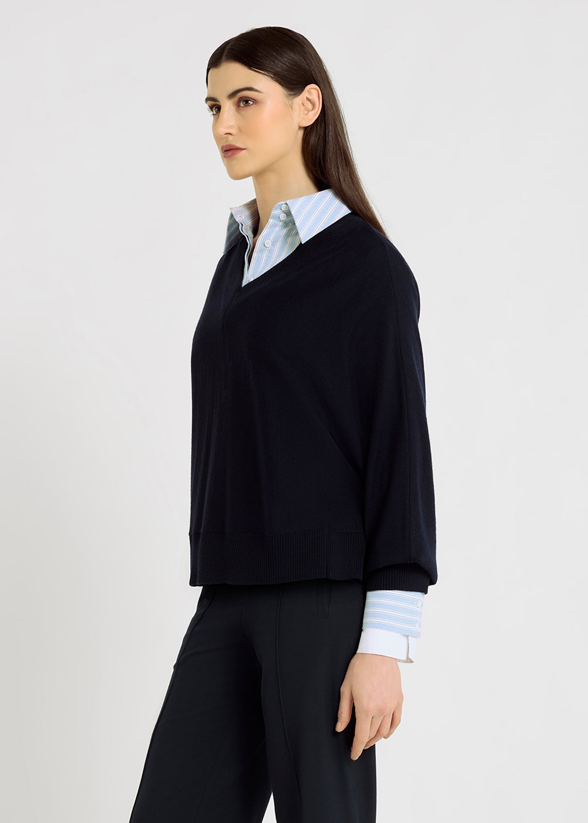HANA SAN Navy Knit JOHN 226