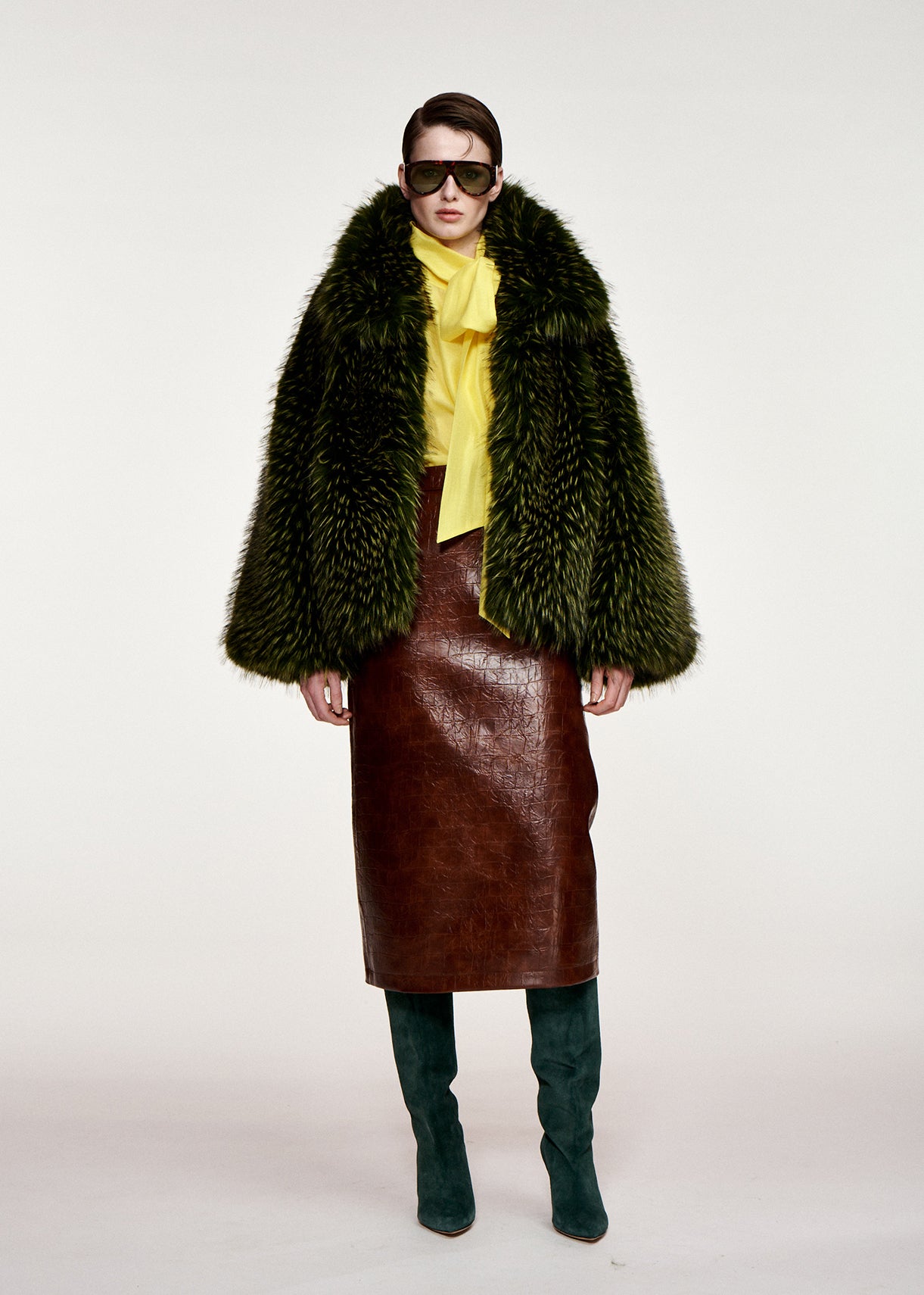 ESSENTIEL ANTWERP GREEN KASTANJE FAUX FUR COAT 226