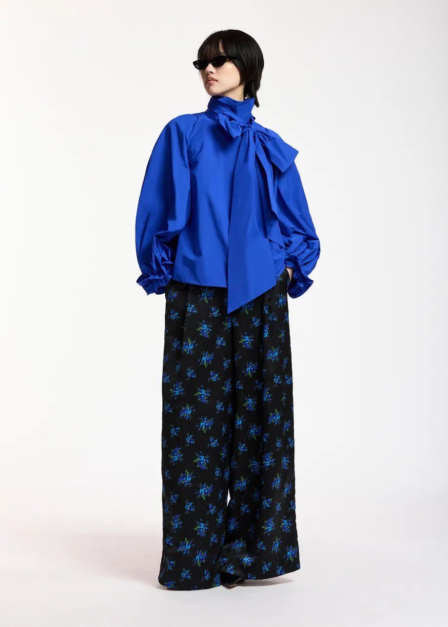 ESSENTIEL ANTWERP BLUE KEILY PUSSY BOW TIE TOP 226