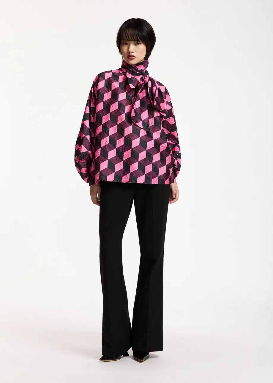 ESSENTIEL ANTWERP BLACK KOMO PUSSY BOW TIE TOP 226