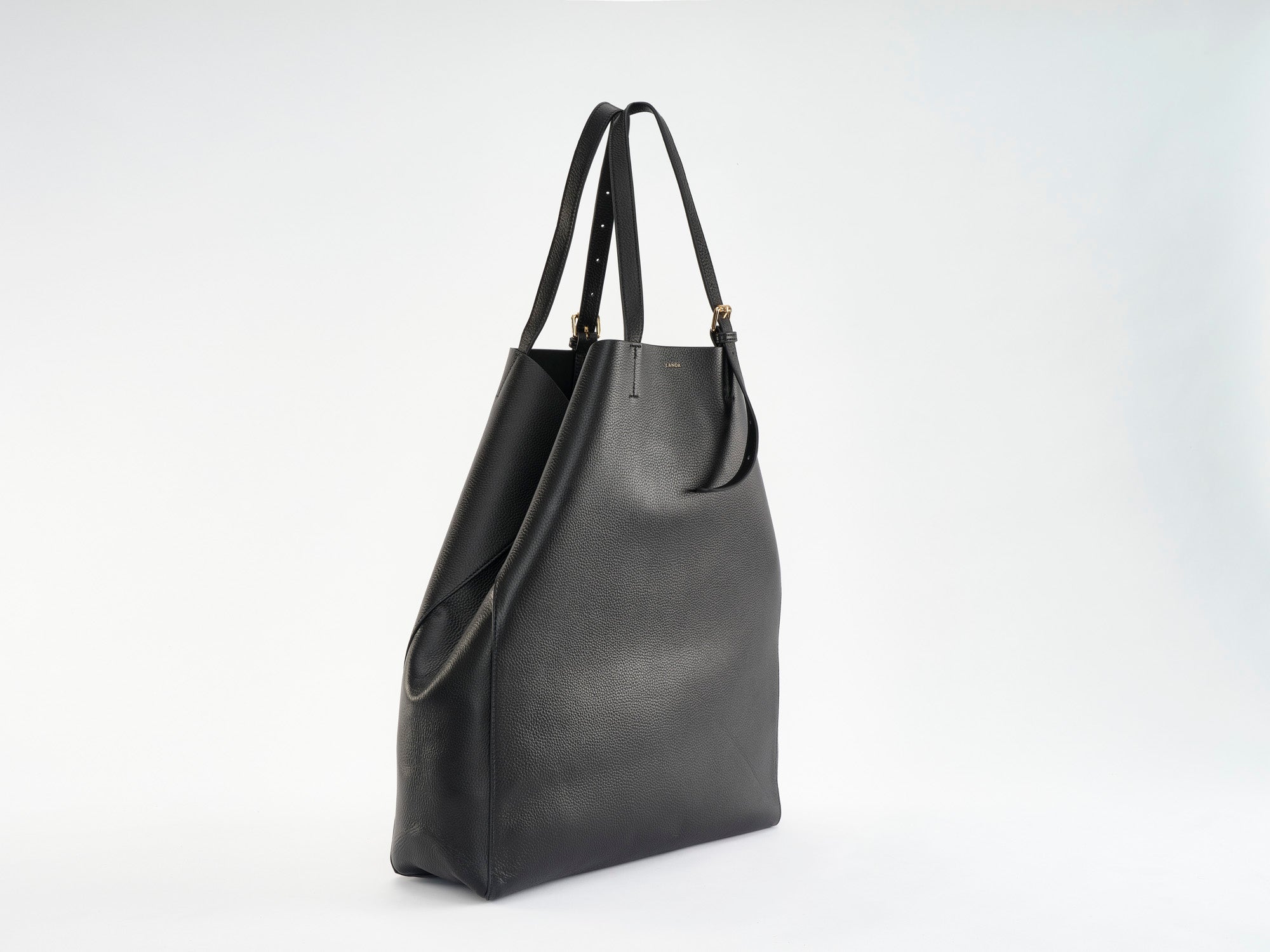 LANDA PANAMA OVERSIZED SHOPPER  224