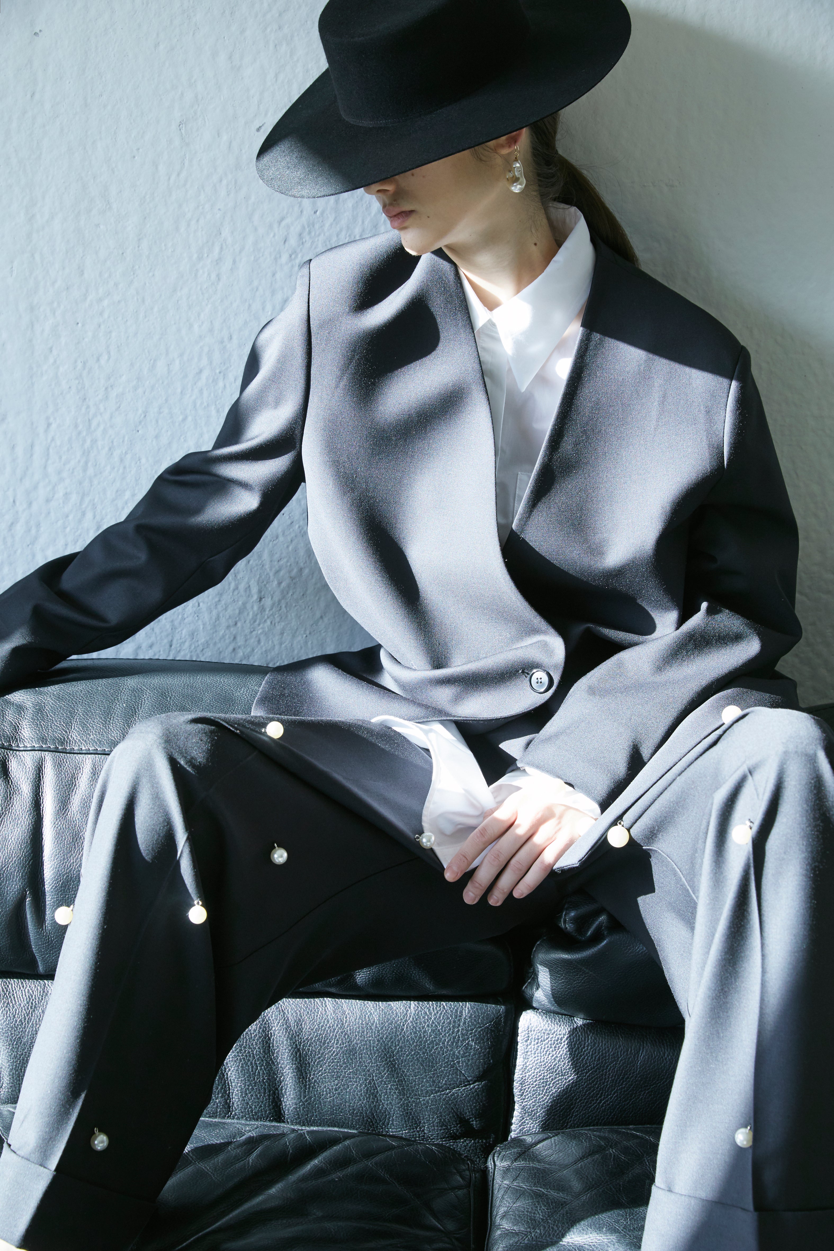 MEIMEIJ BLACK PEARL TROUSERS M5IH02 225