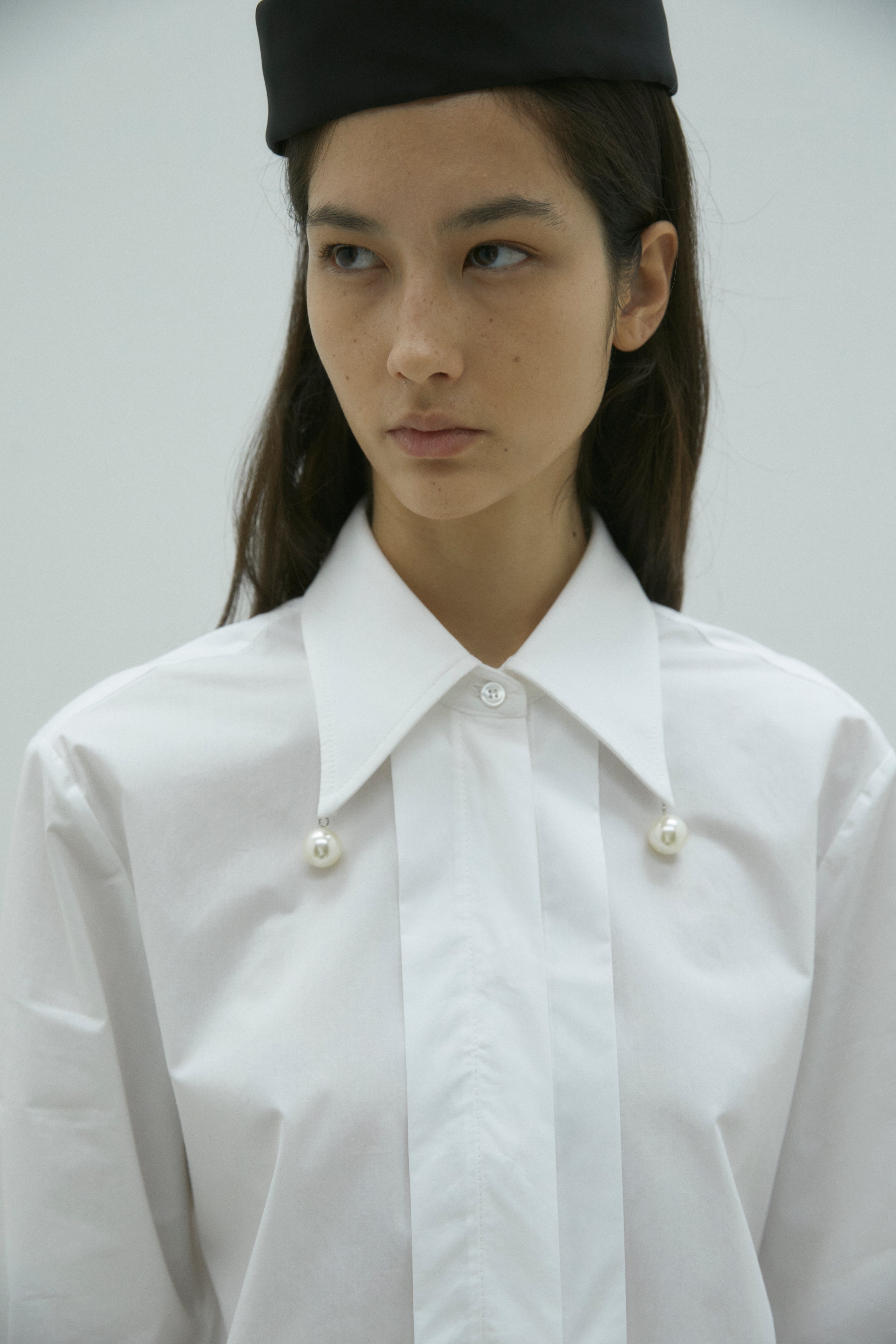 MEIMEIJ WHITE OVERSIZED PEARL BLOUSE M5IR03 225
