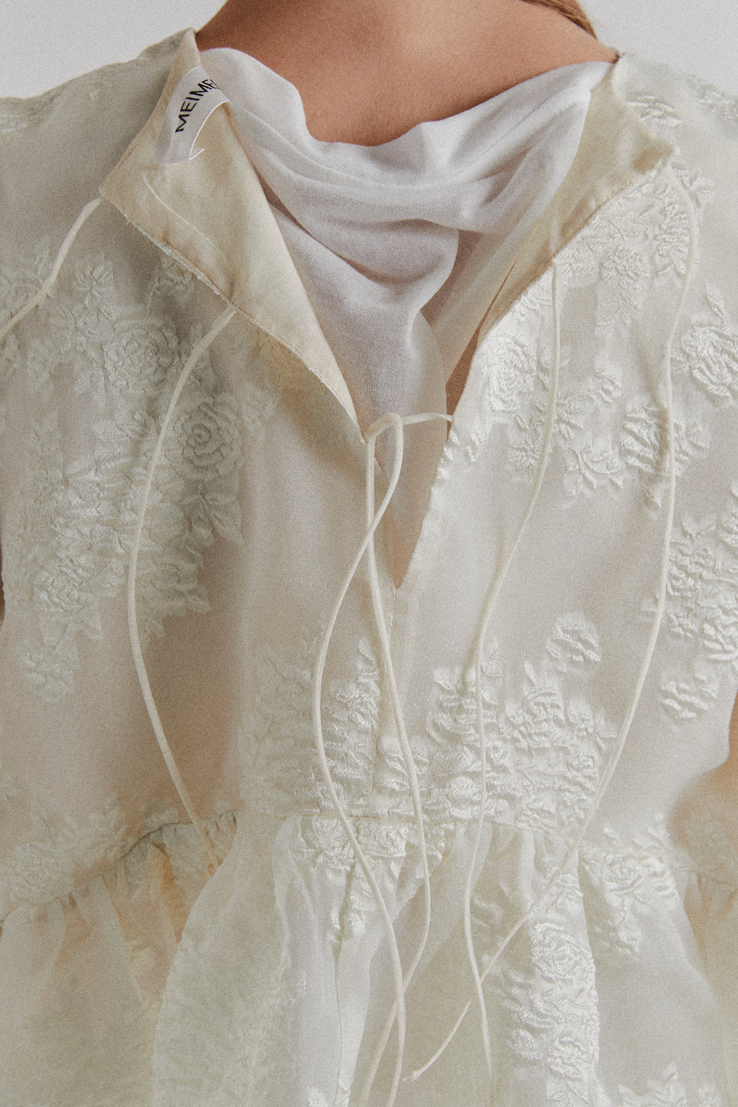 MEIMEIJ  CREAM ORGANZA TOP M6ER03 126