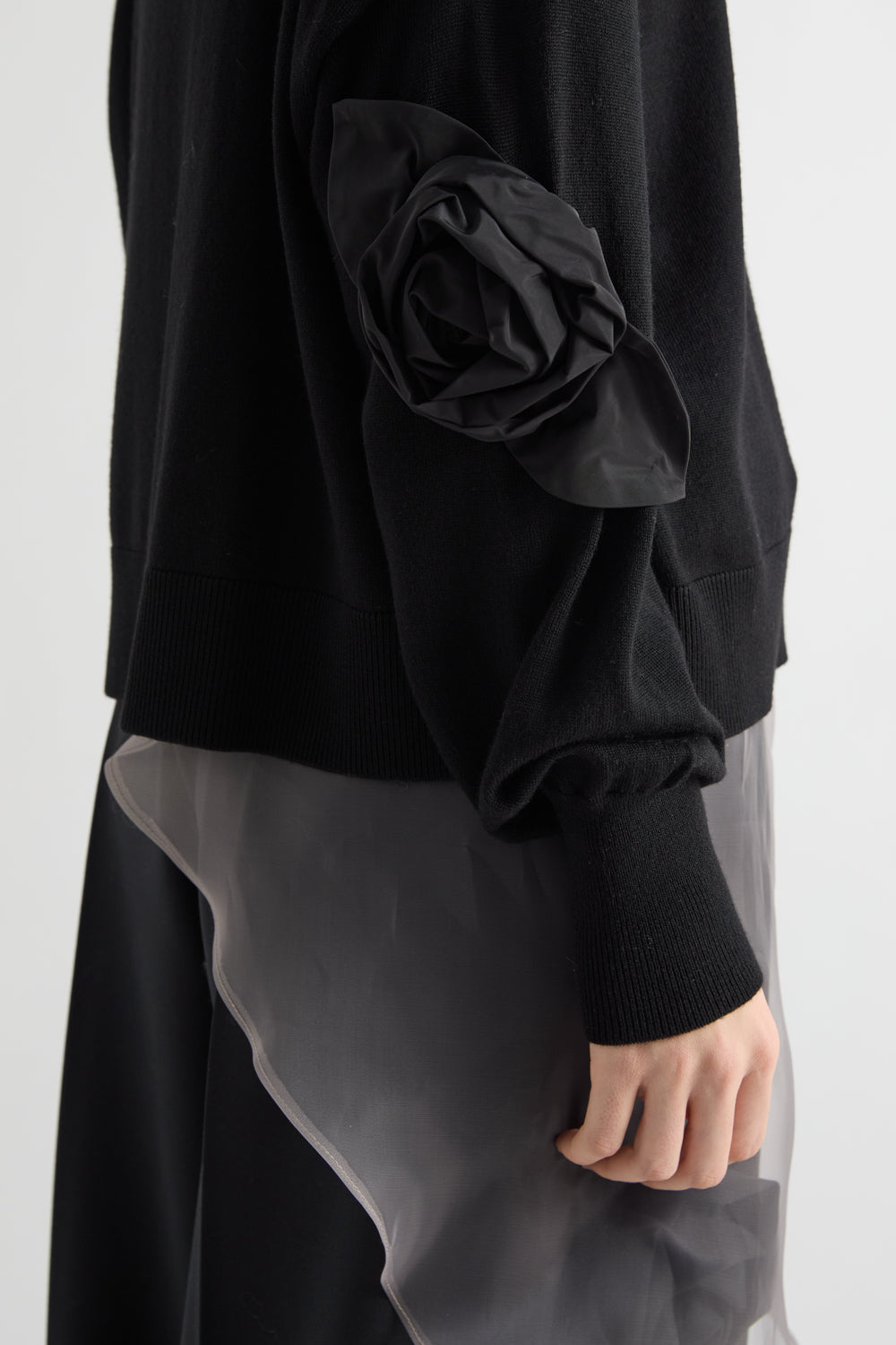 MEIMEIJ BLACK KNITTED SWEATER M6IZ14 226