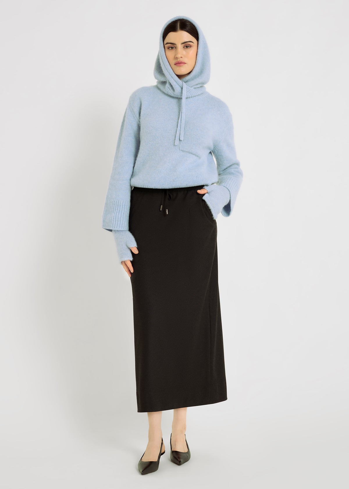 HANA SAN Blue Hat CAPUCHA 226