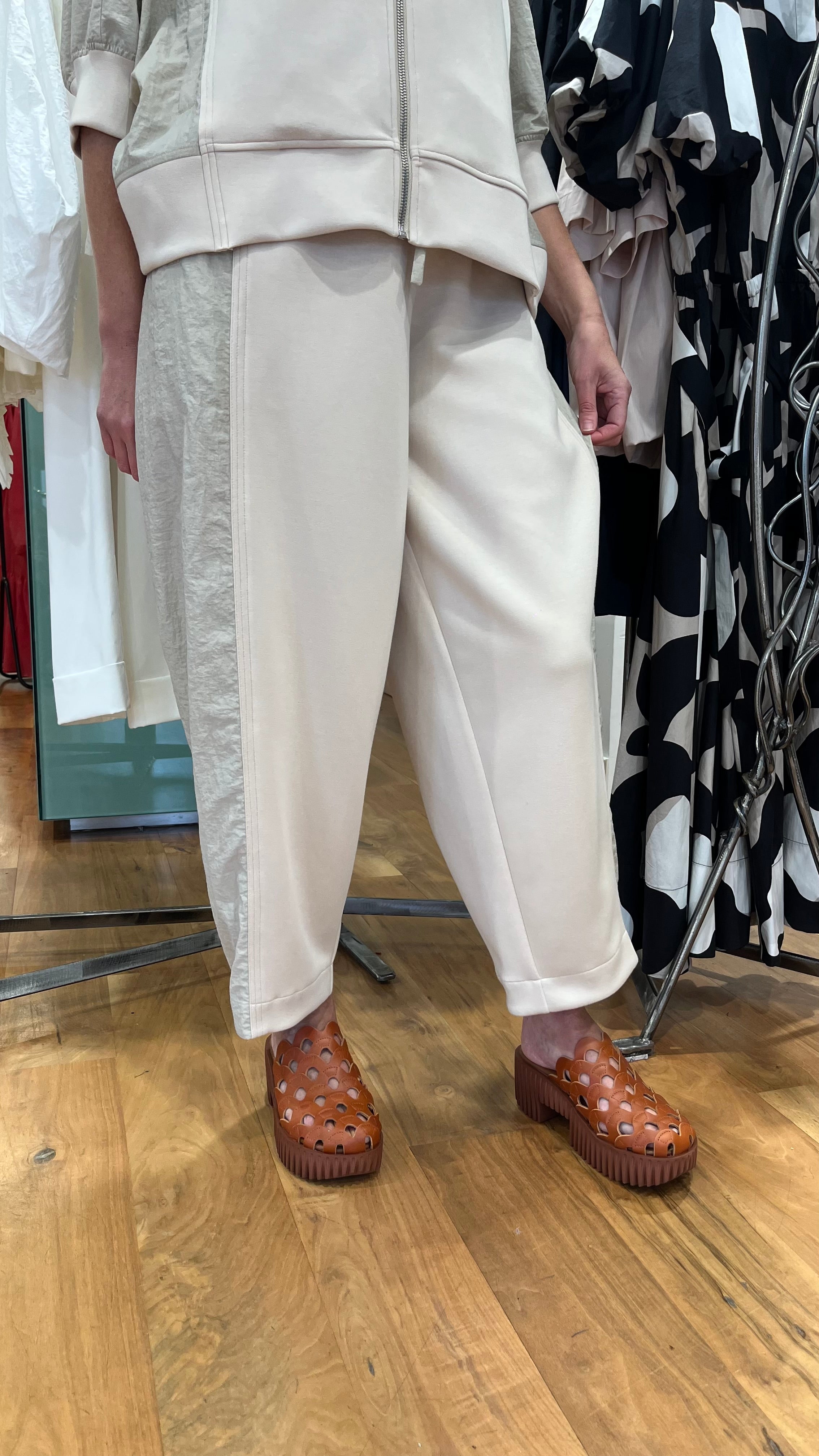 MEIMEIJ BEIGE JERSEY TROUSERS M6PCC00 126