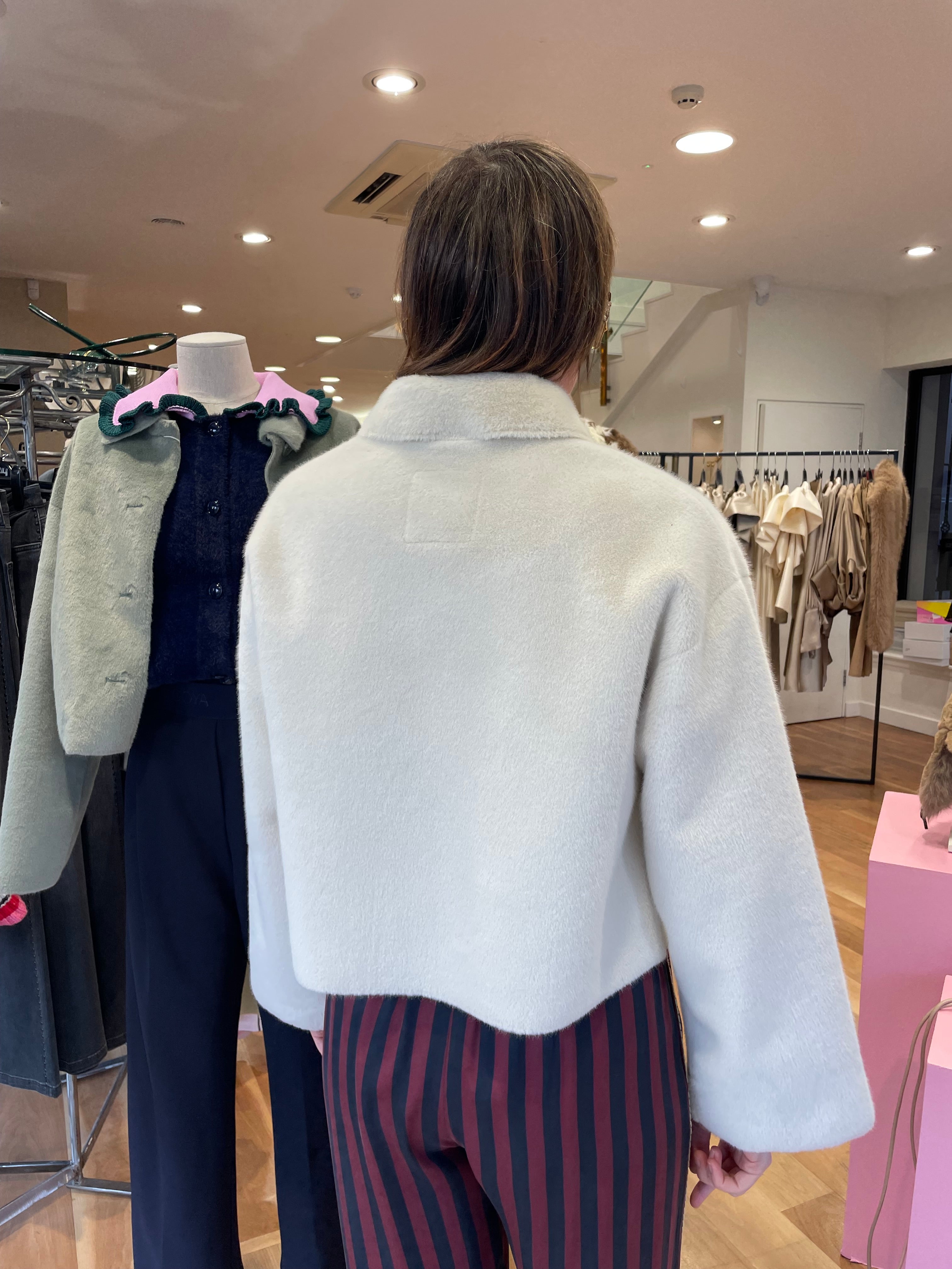 MOLLIOLLI GUDDY IVORY JACKET 225