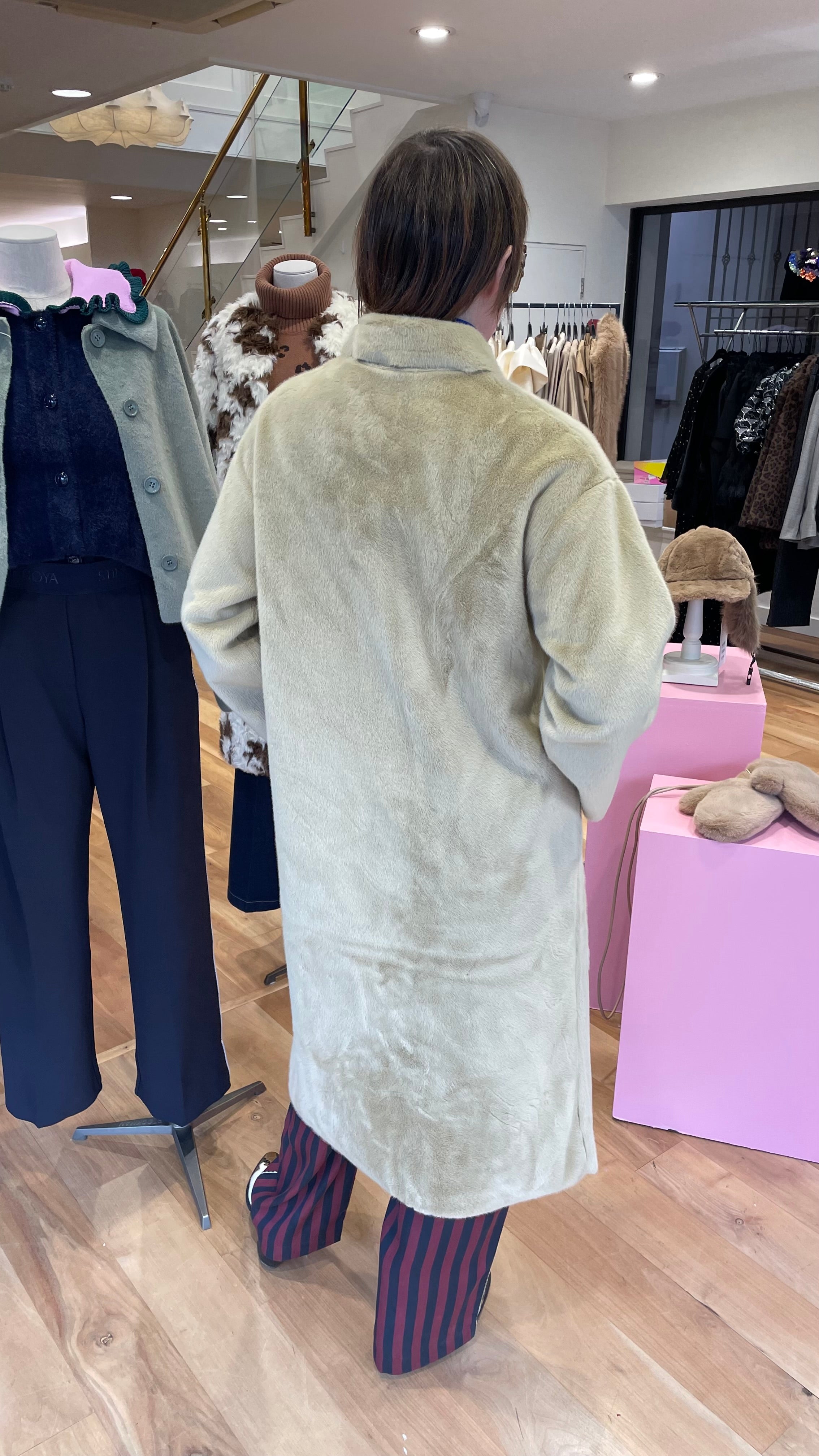 MOLLIOLLI LUNGO HONEY FAUX FUR COAT 225