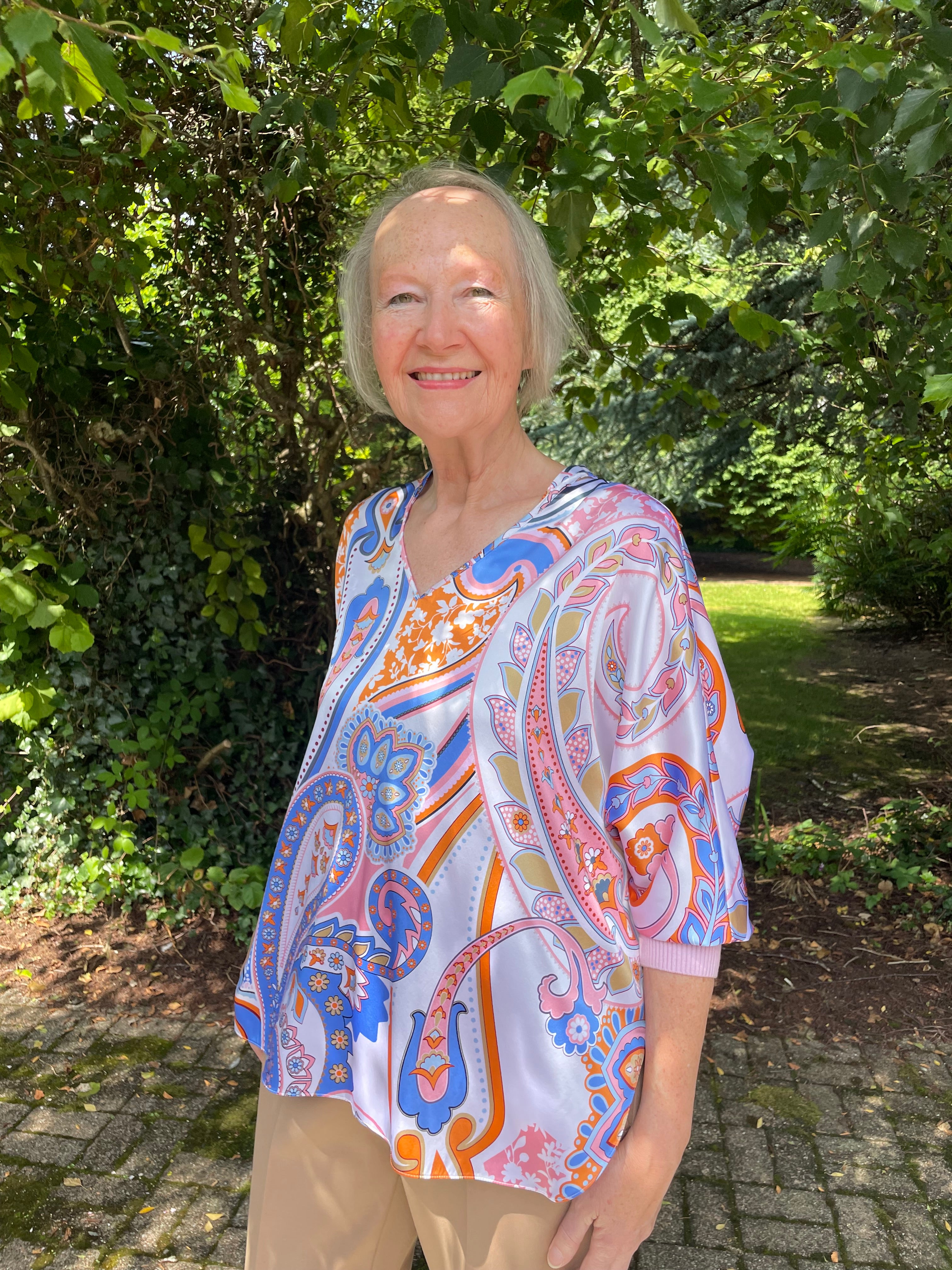 HERZEN'S ANGELEGENHEIT MULTICOLOURED OVERSIZED V-NECK BLOUSE 6153 125