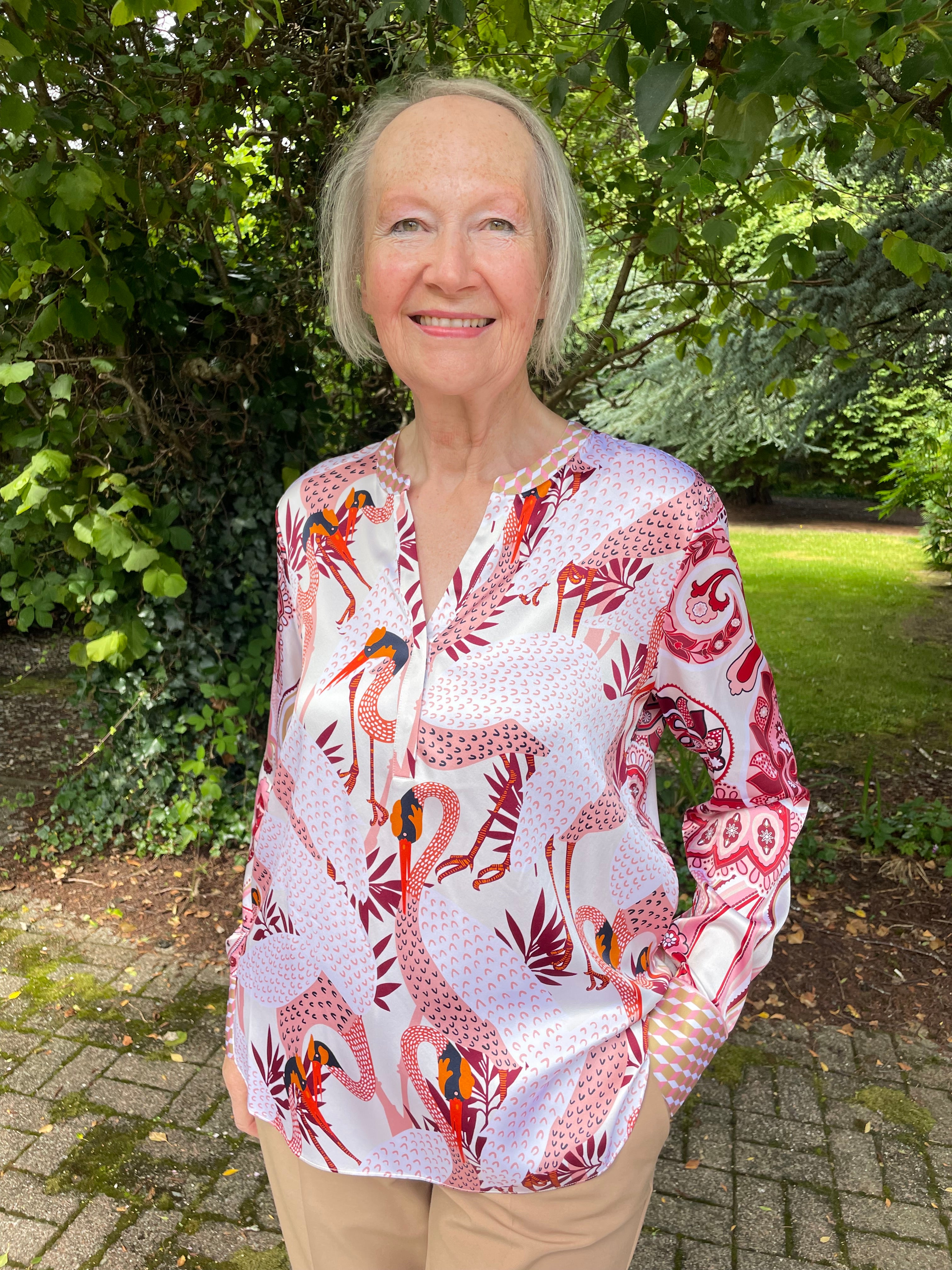 HERZEN'S ANGELEGENHEIT WINE PRINT V-NECK BLOUSE 6190 125