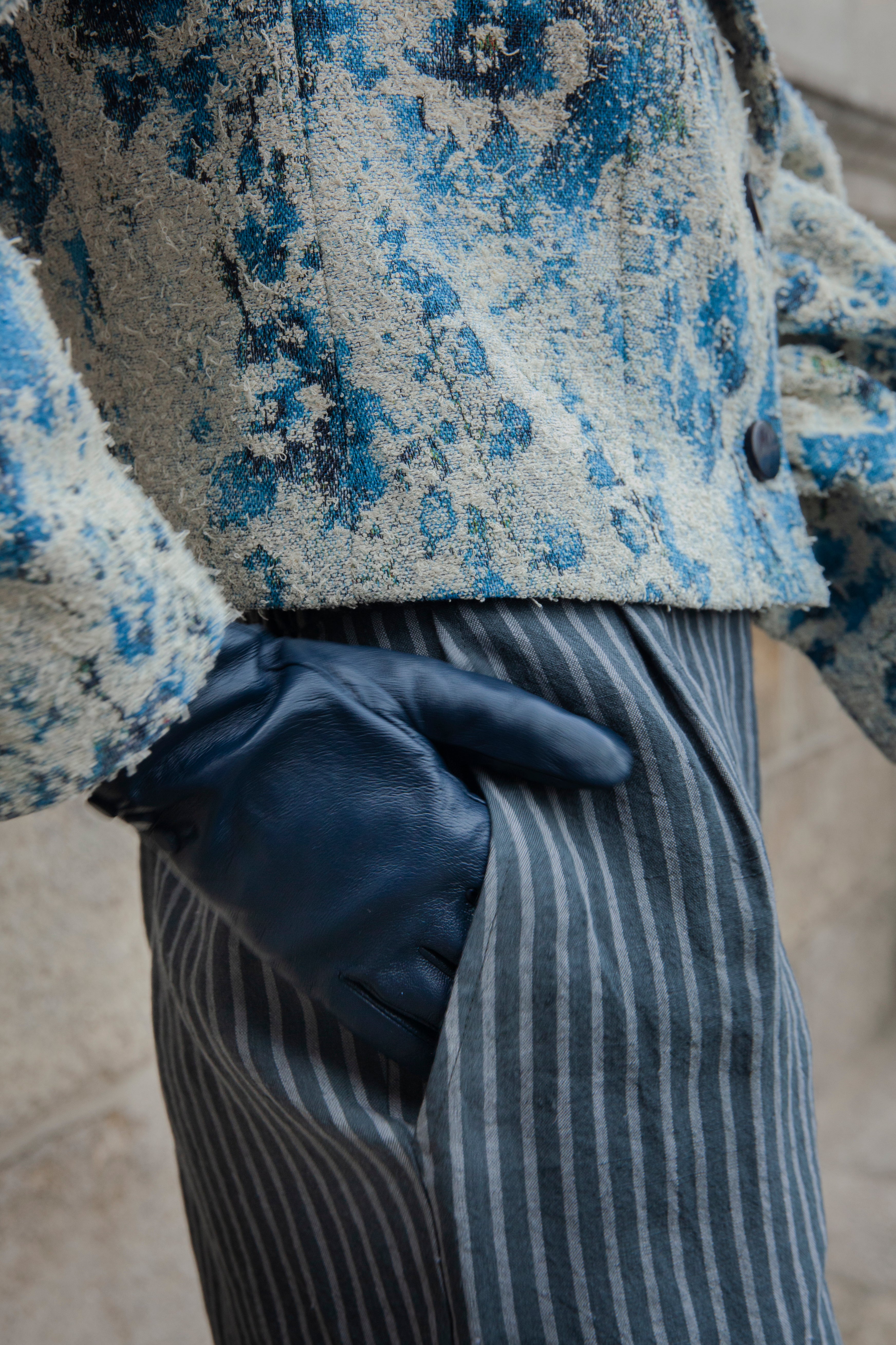 AOIFE LIFESTYLE - CROPPED BLAZER FLORAL STONEWASH & SNOW WHITE -CBF 126